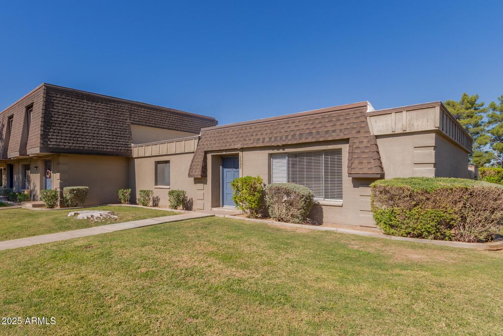 Photo of 1623 E Baker Drive, Tempe, AZ 85282 (MLS # 6939344)