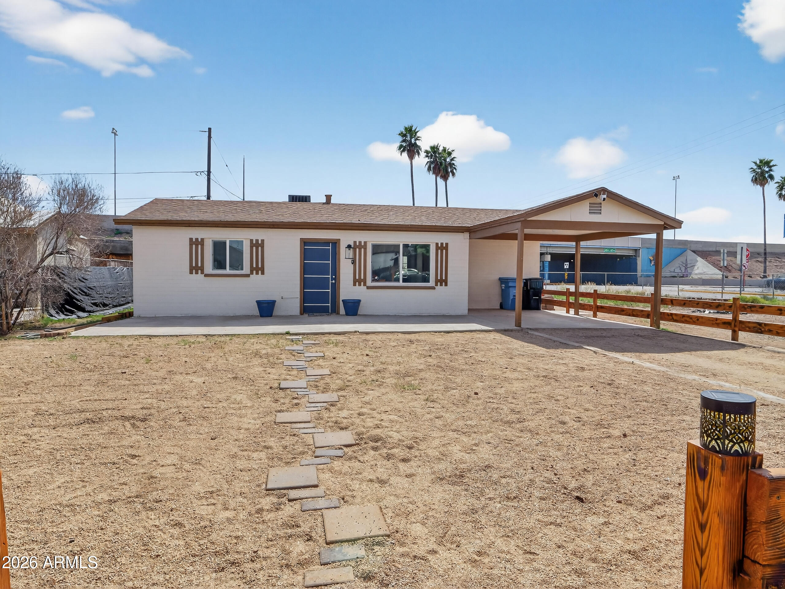 1341 W Apache Street