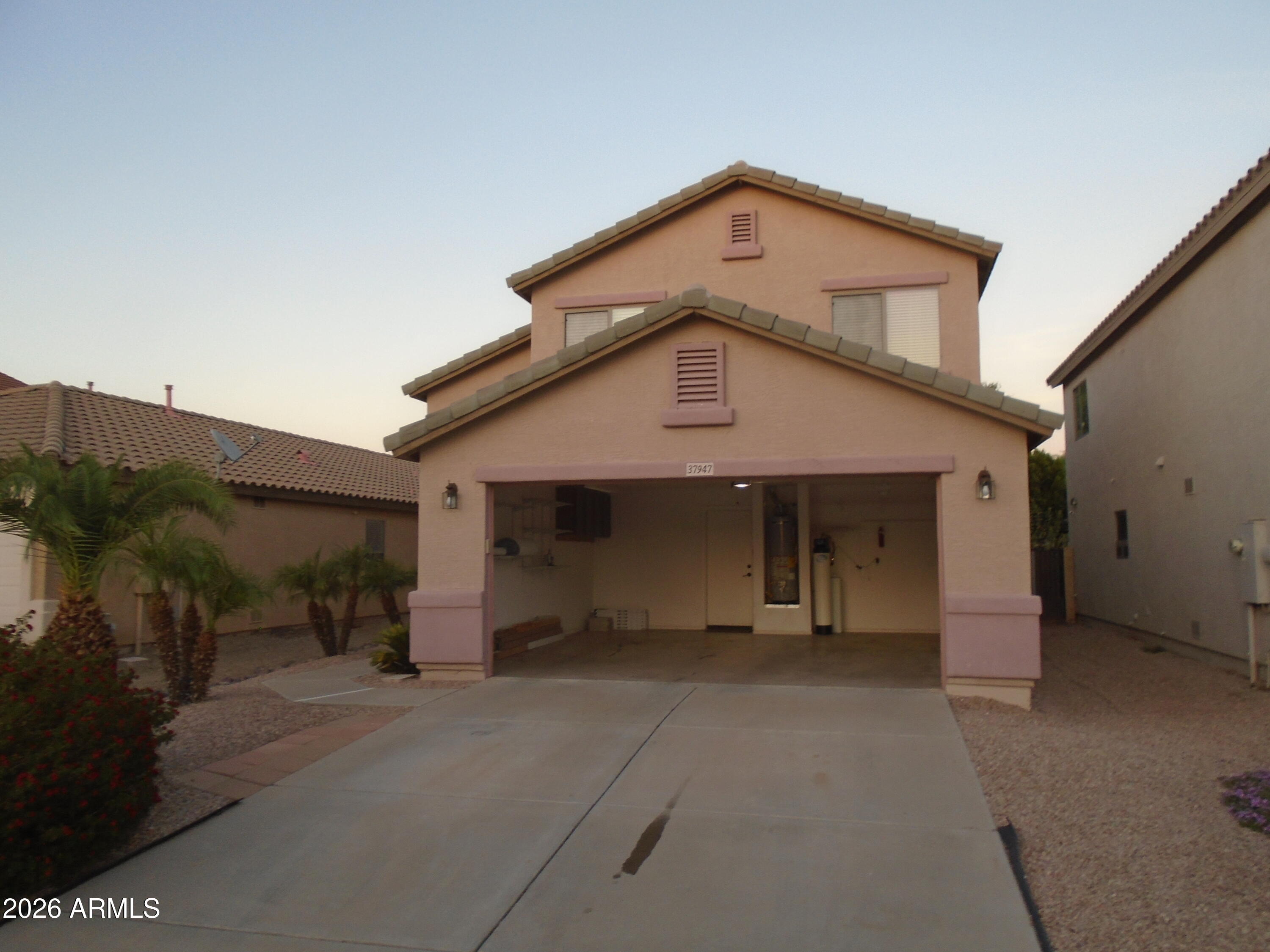 37947 N Luke Lane