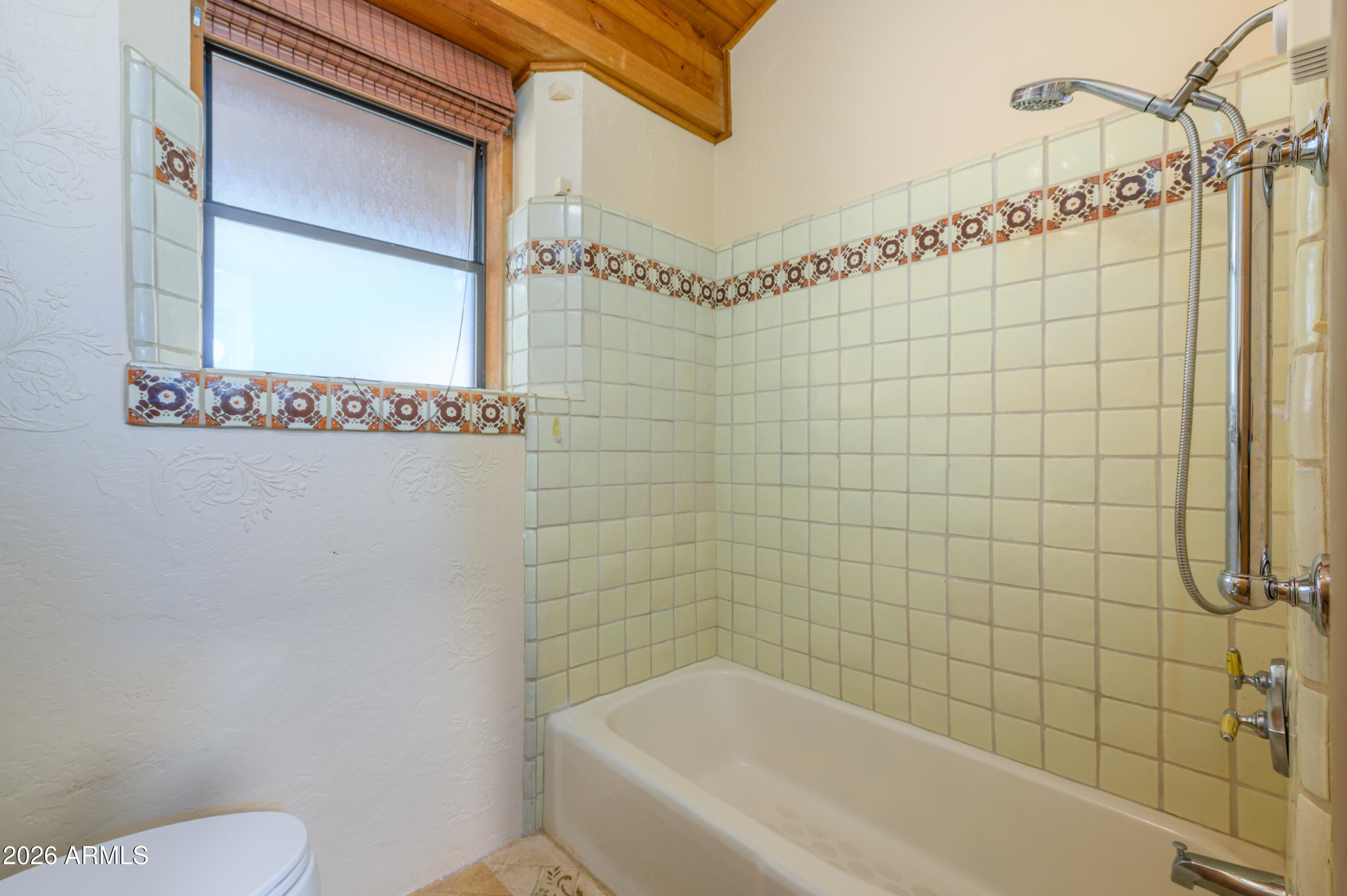 Under 5 acres - Residential