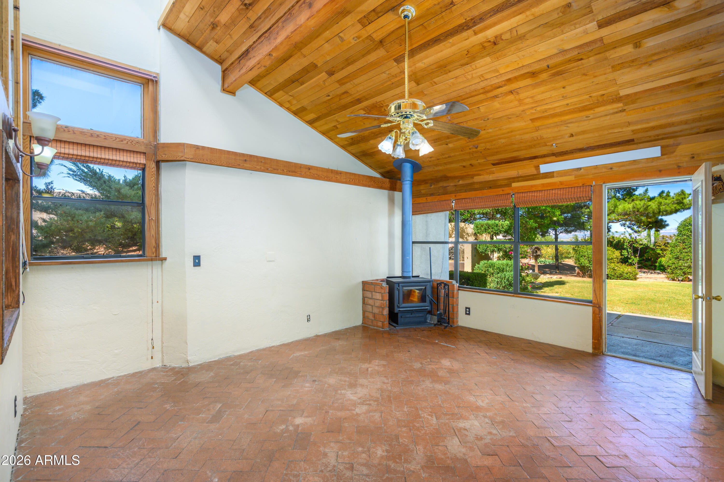 Under 5 acres - Residential