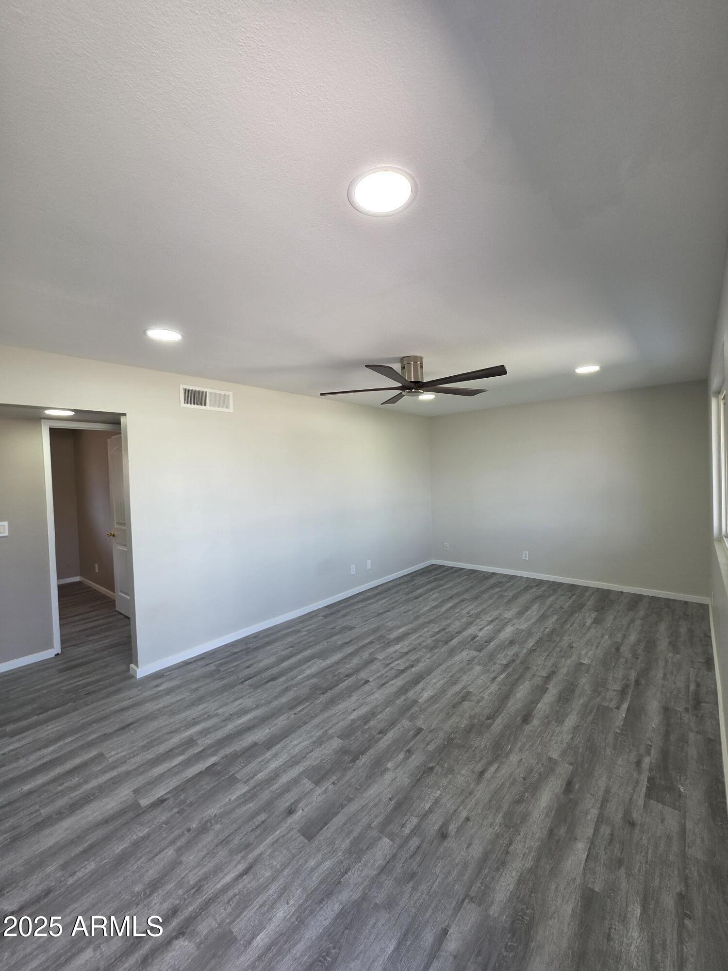 7145 E BRAMBLE Avenue