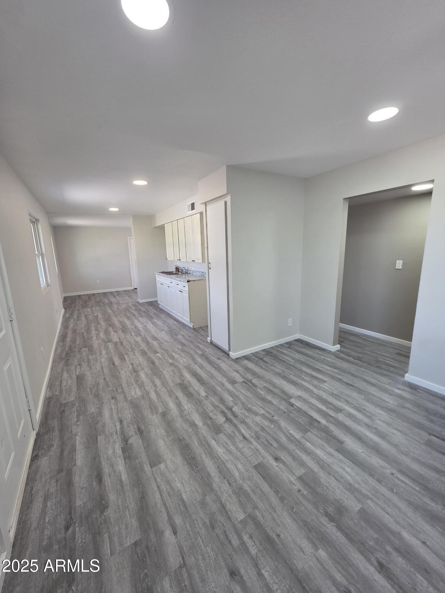 7145 E BRAMBLE Avenue