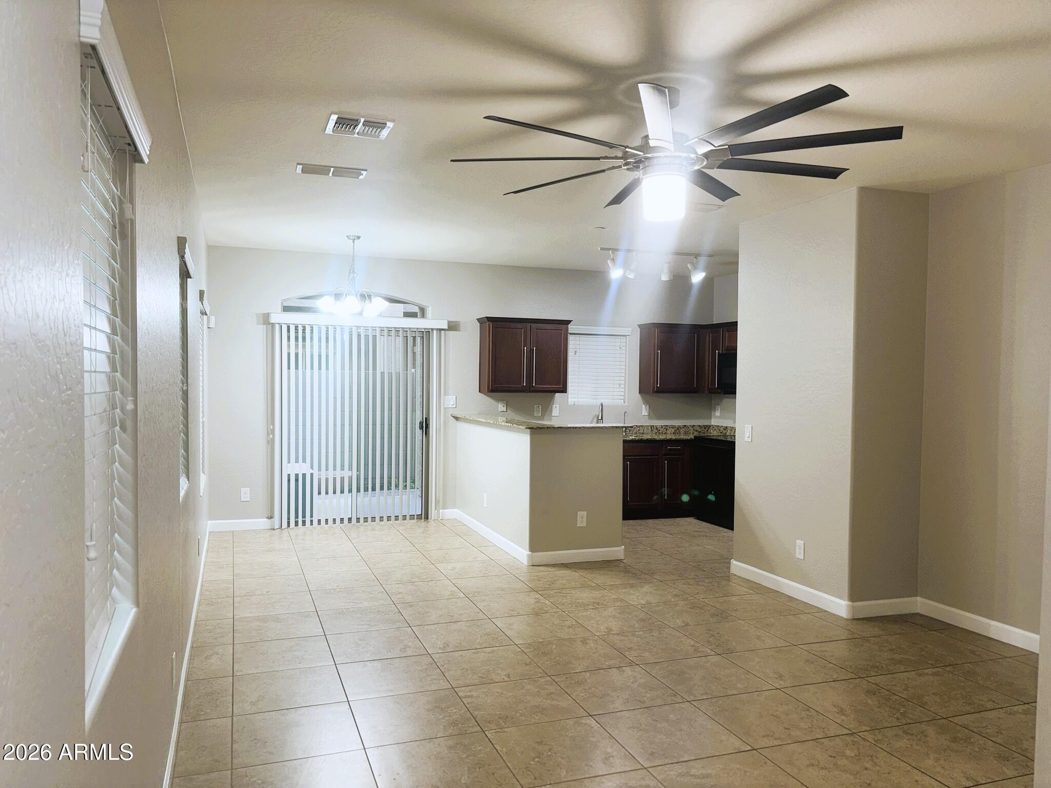 2150 W ALAMEDA Road 1265