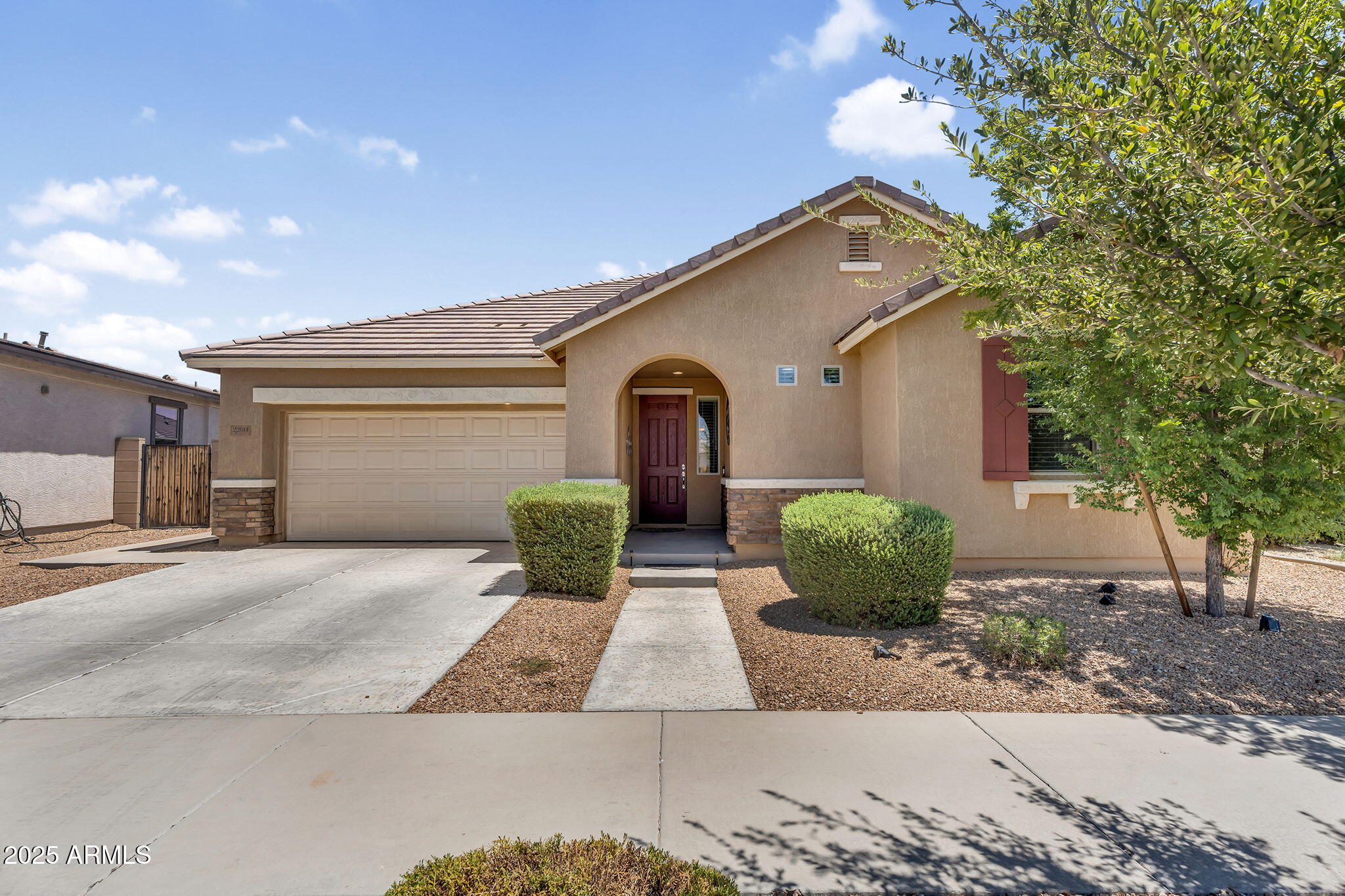 Homes for Sale in Queen Creek Arizona 2 22614 E Via Las Brisas --