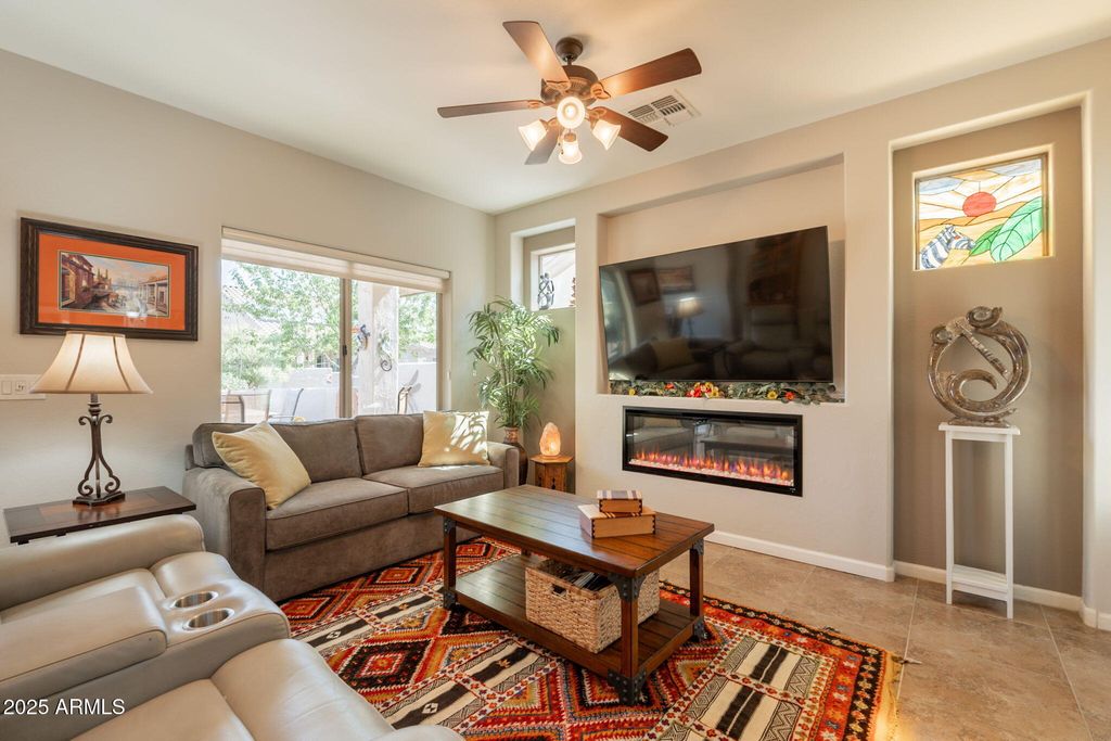 Photo of 1552 E Manor Drive, Casa Grande, AZ 85122 (MLS # 6878316)