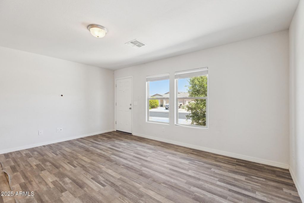 Photo of 135 E Watson Place, Casa Grande, AZ 85122 (MLS # 6878234)