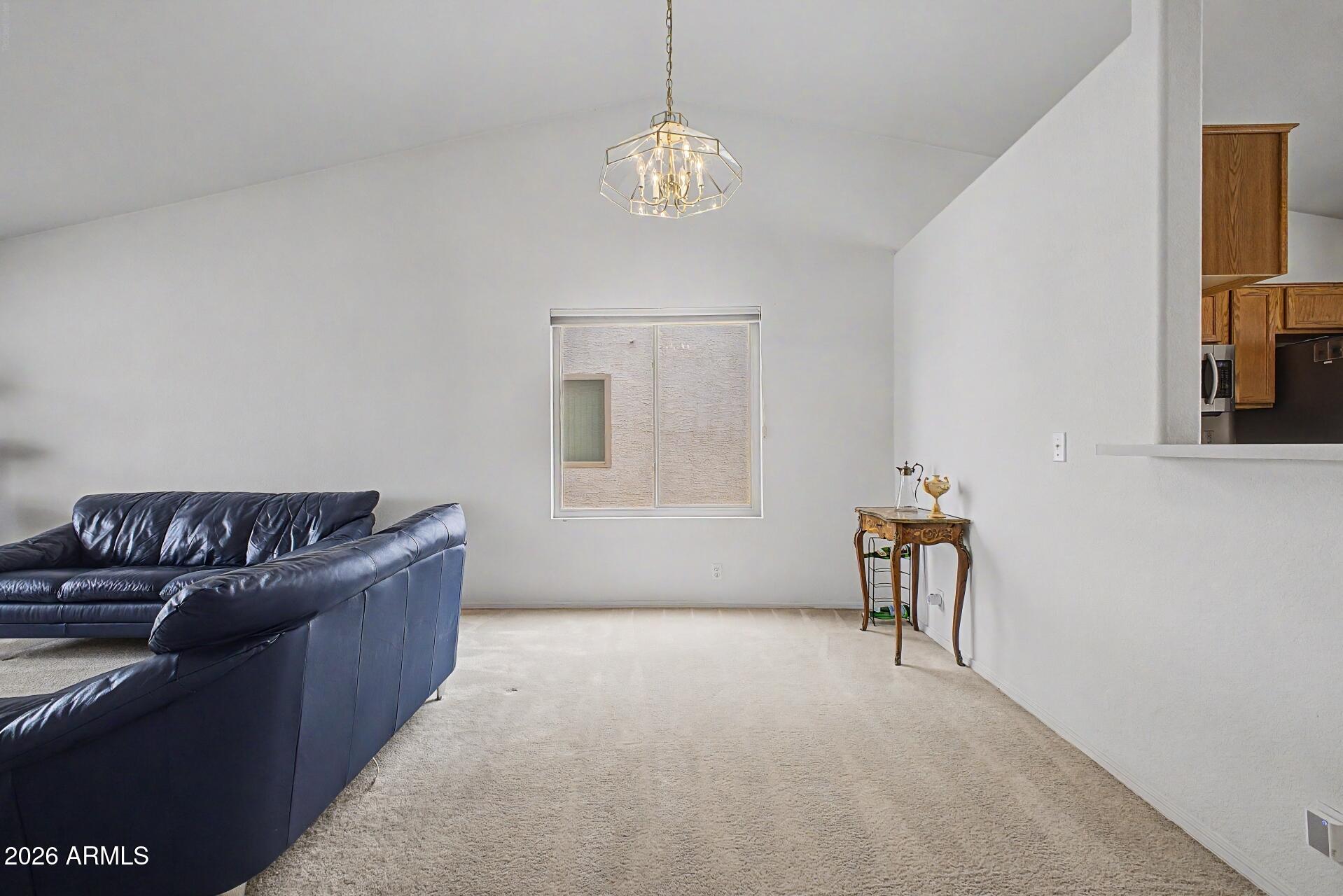 LARISSA - Residential