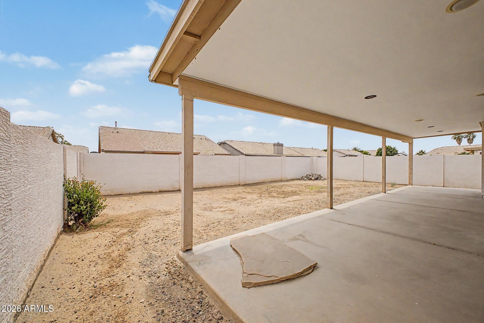 LARISSA - Residential