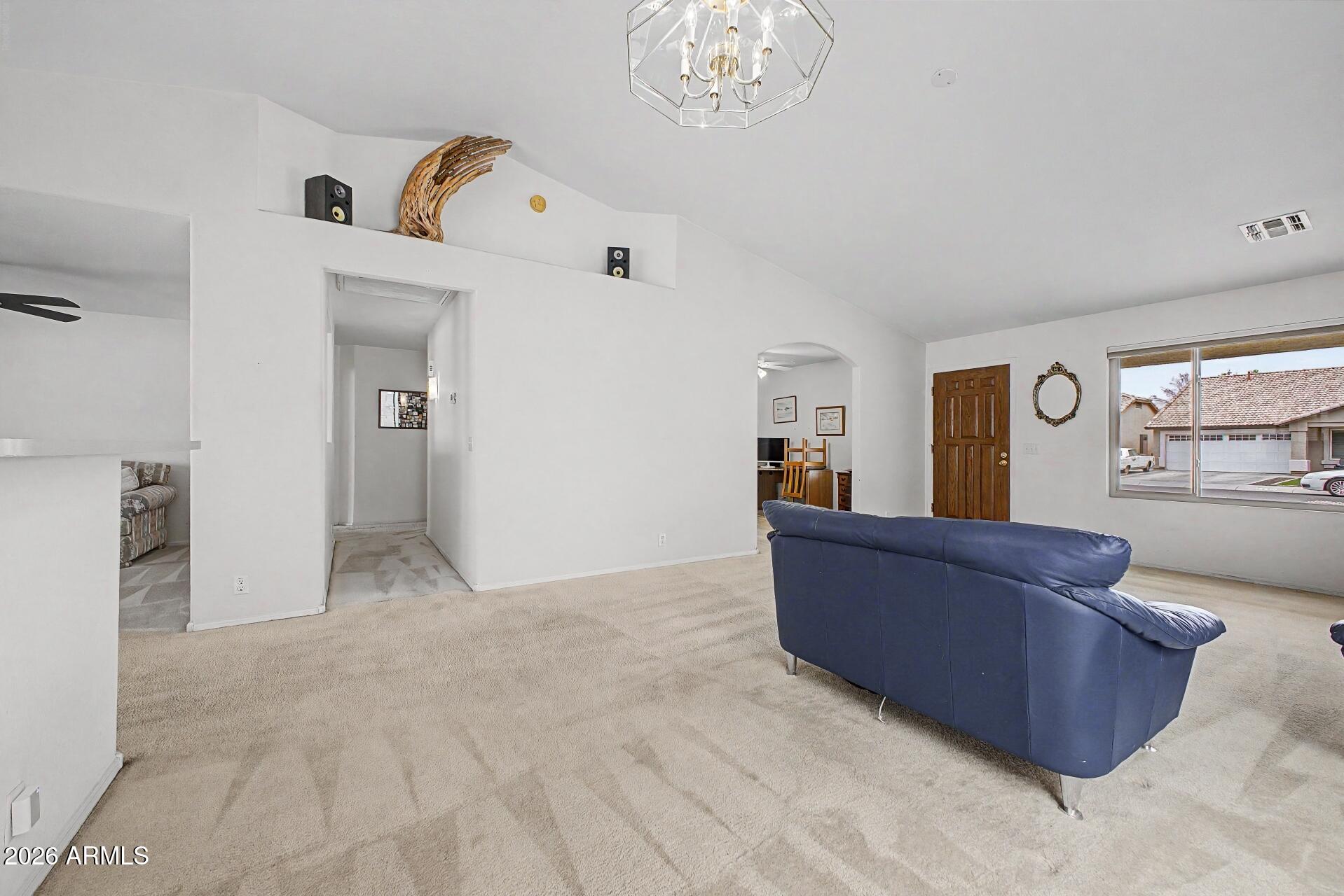 LARISSA - Residential