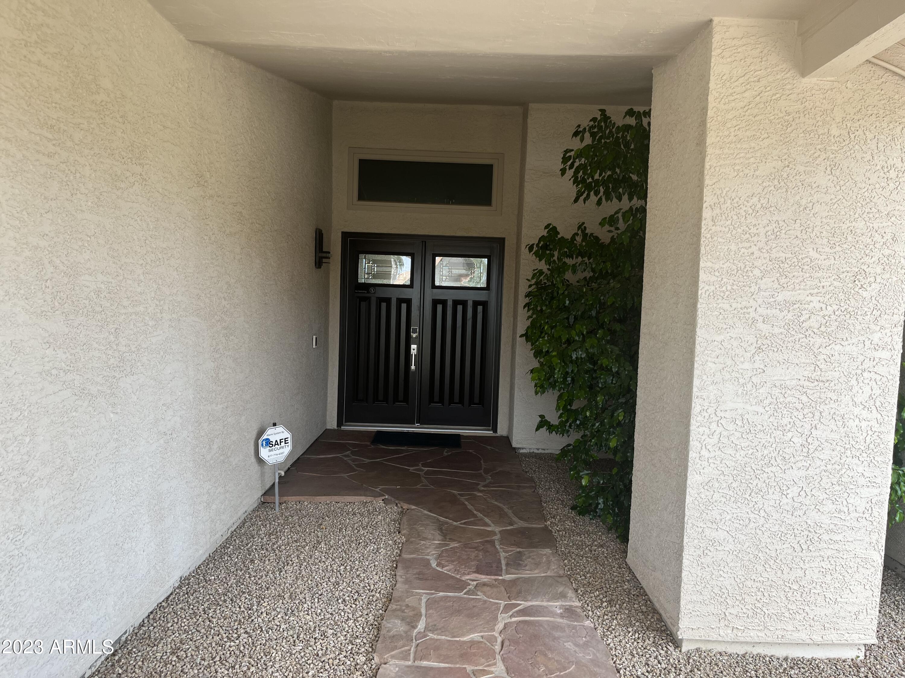 5508 E KELTON Lane