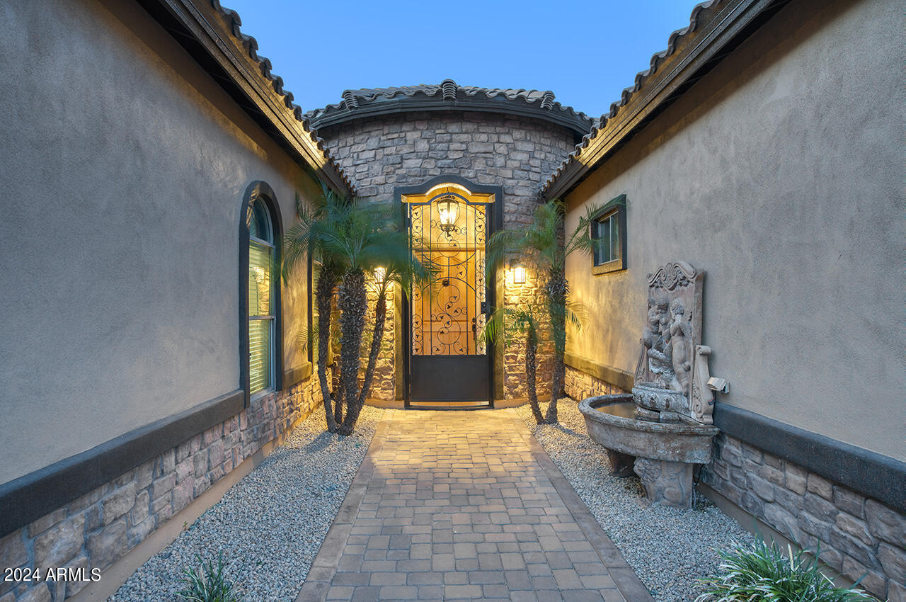 10416 W CAMINO DE ORO --