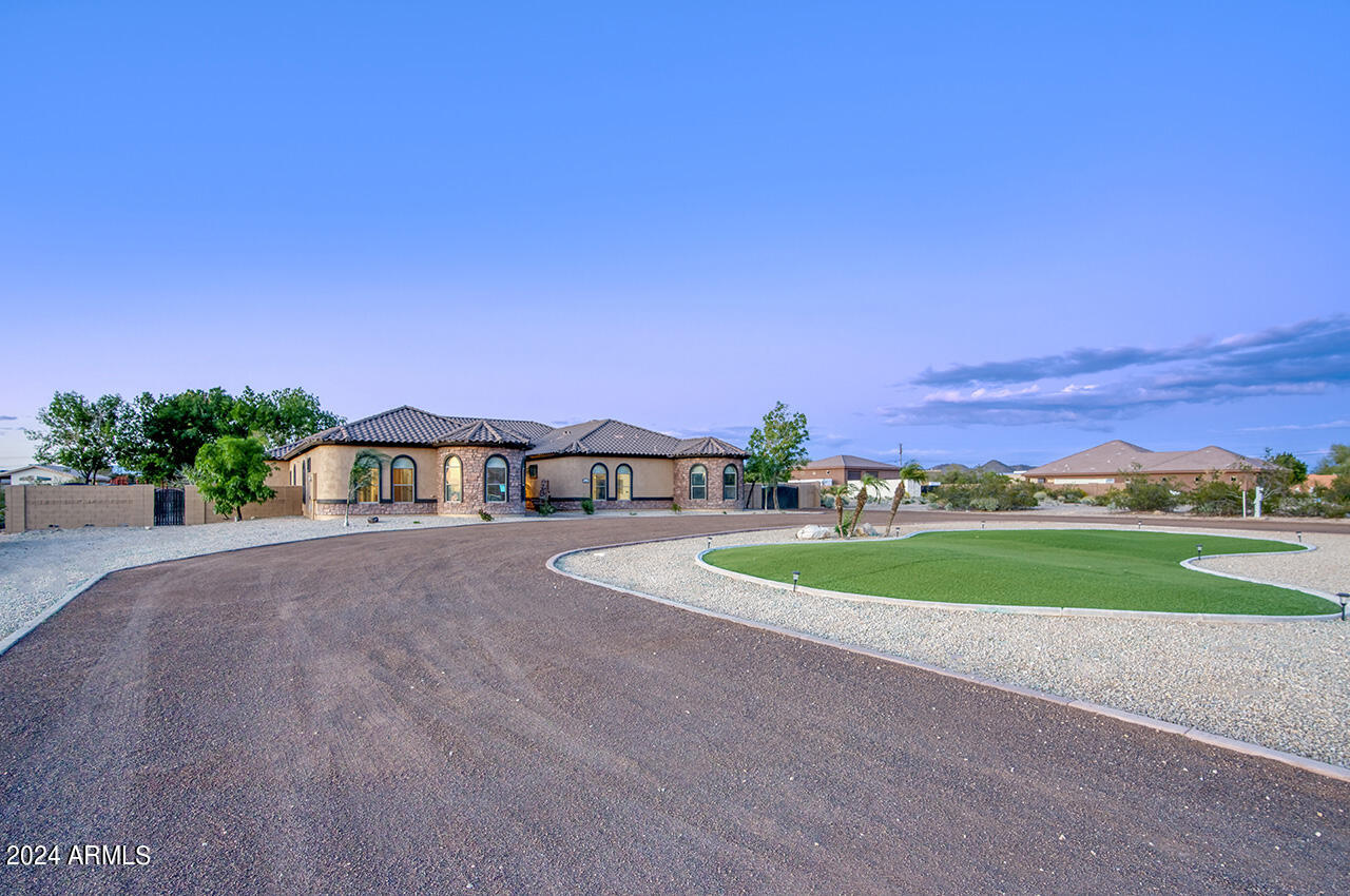 10416 W CAMINO DE ORO --