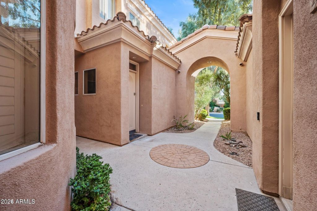 Photo of 3800 S Cantabria Circle #1087, Chandler, AZ 85248 (MLS # 7051284)