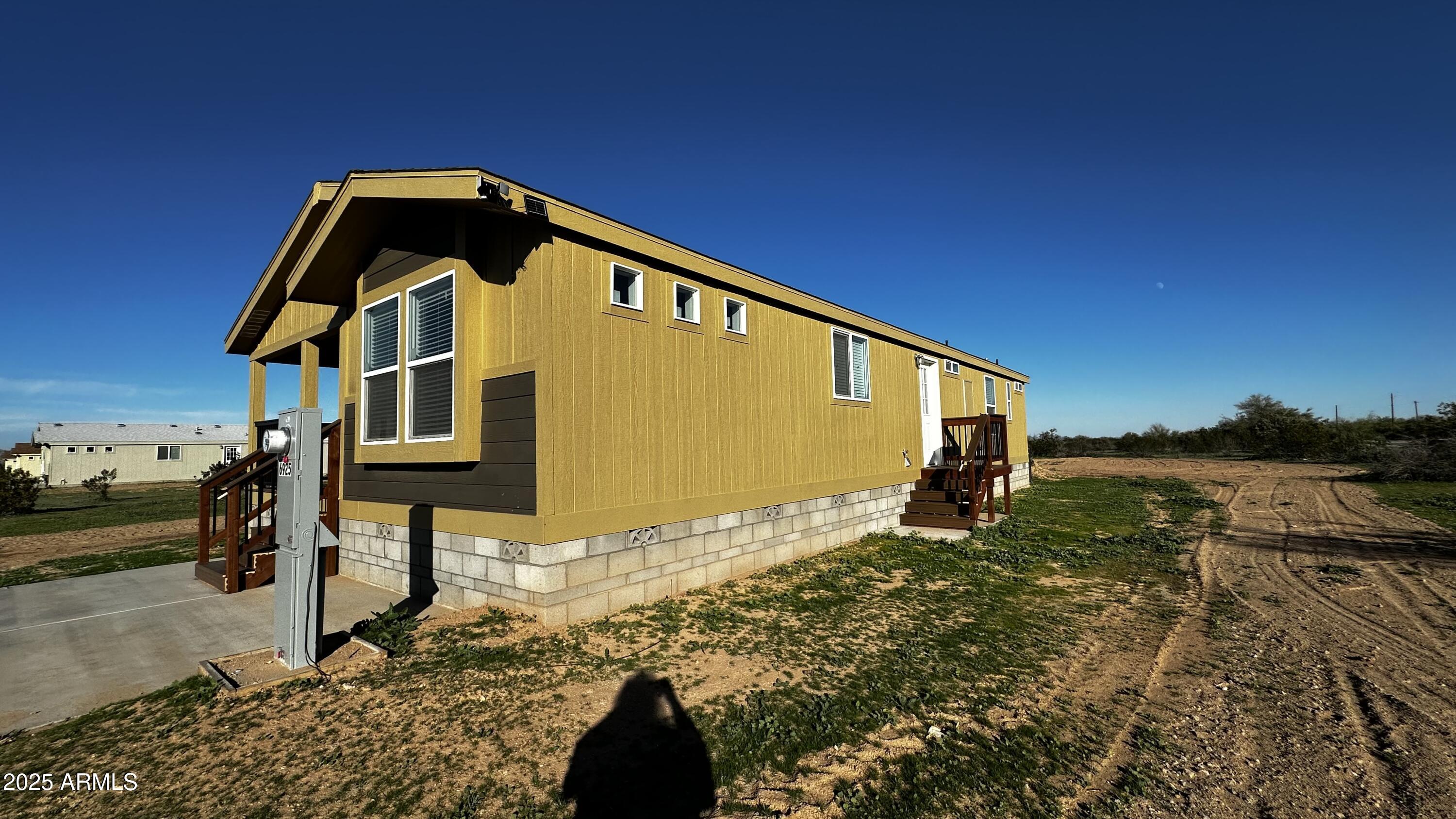 6925 N La Burma Road