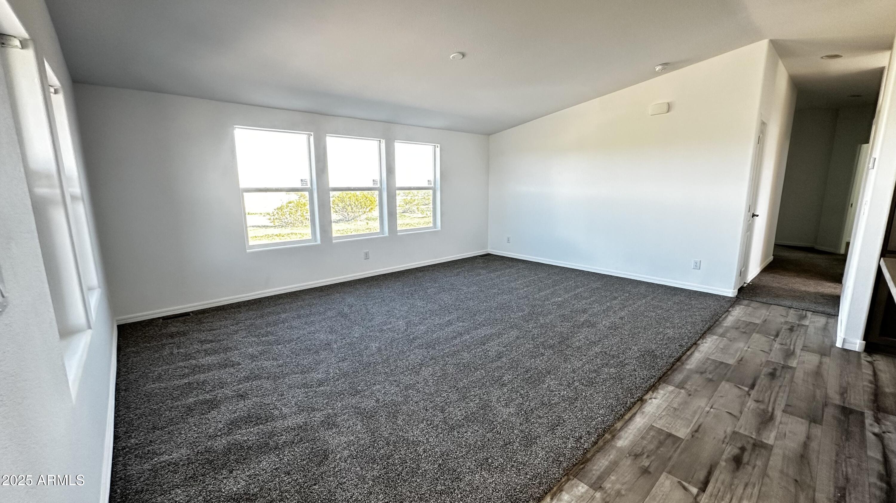 6925 N La Burma Road