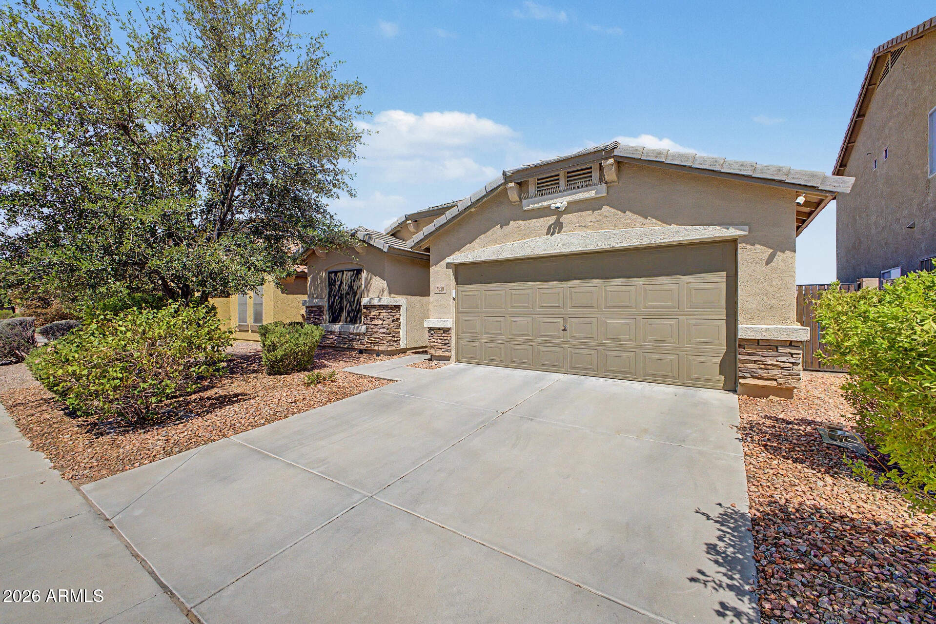 3530 W SAINT CHARLES Avenue