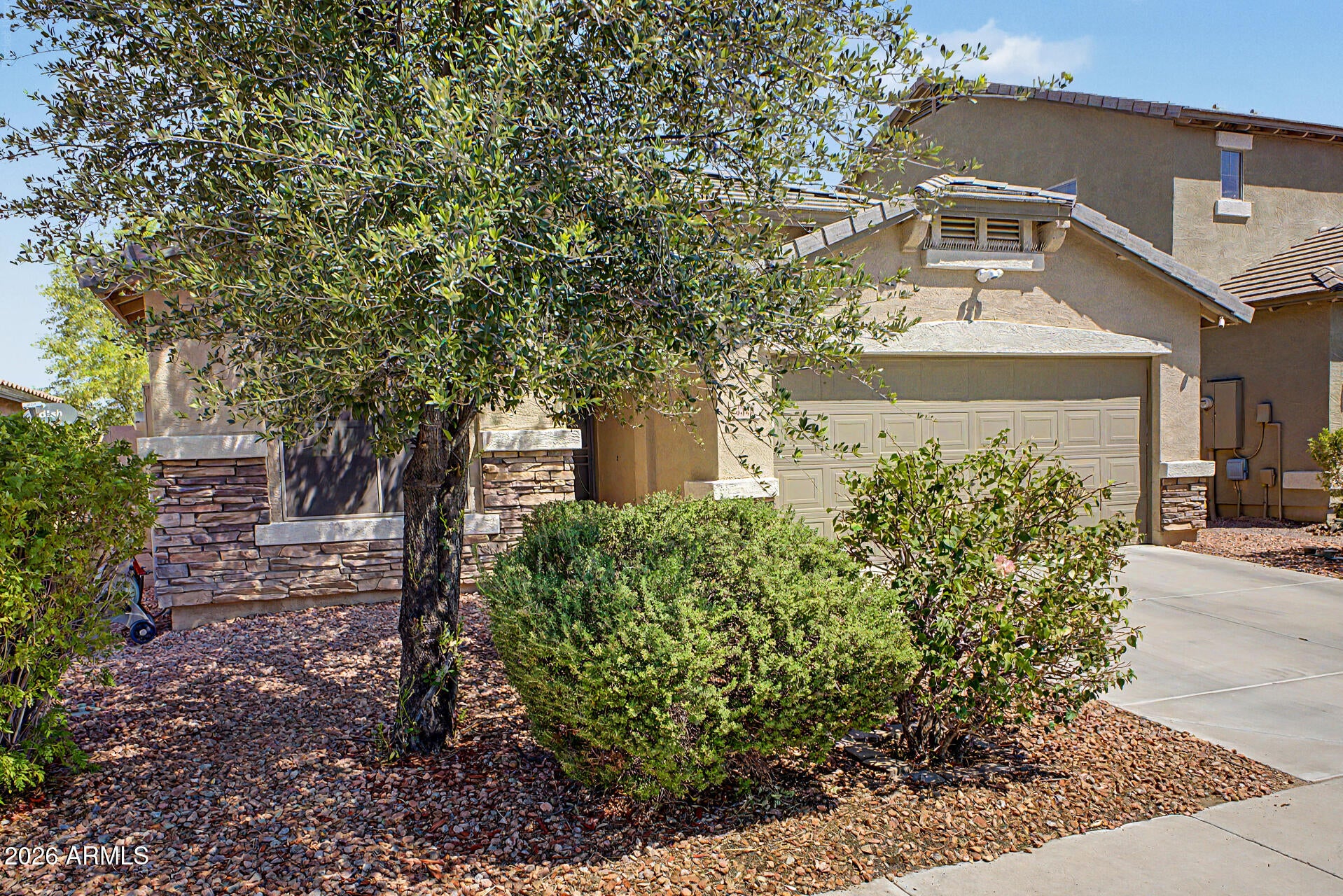 3530 W SAINT CHARLES Avenue