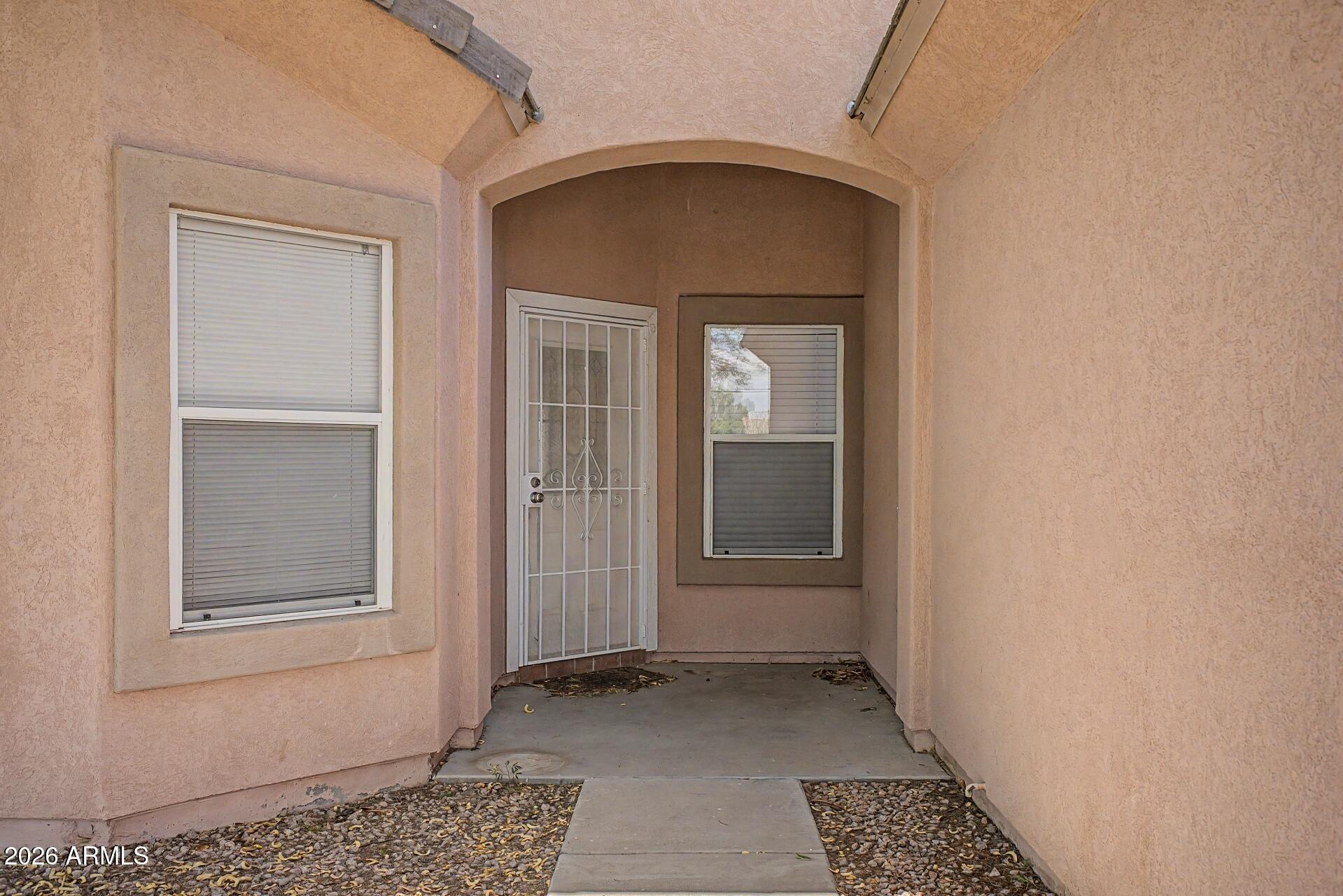 109 E MADDEN Drive