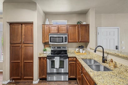 280 S EVERGREEN Road 1247 Tempe AZ 85288