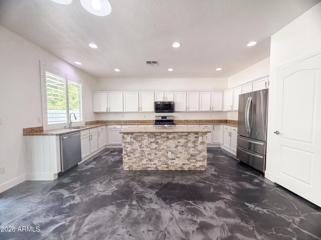 Photo of 2463 S Bristol, Mesa, AZ 85209 (MLS # 7056796)
