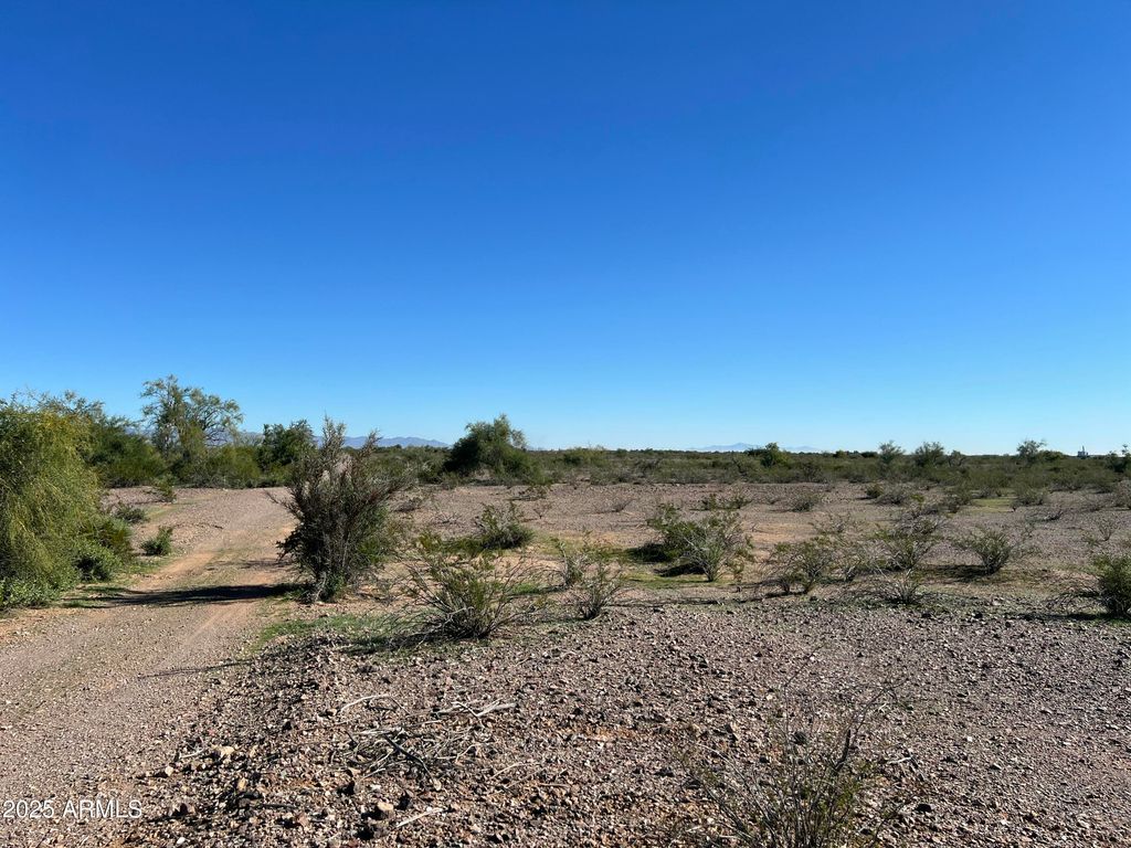 Photo of 400 Bethany Home Road #-, Tonopah, AZ 85354 (MLS # 6959322)