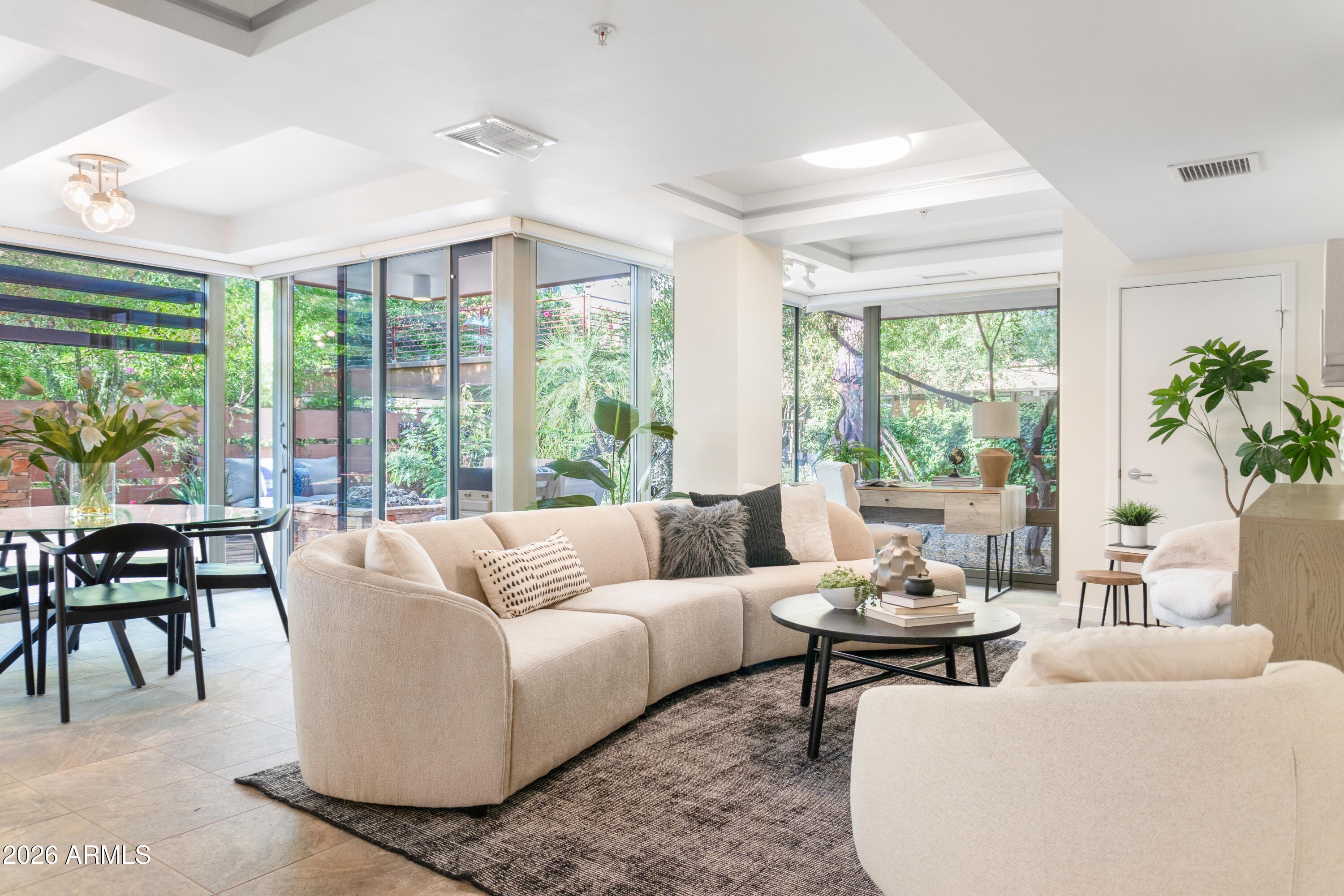 7117 E RANCHO VISTA Drive 1012