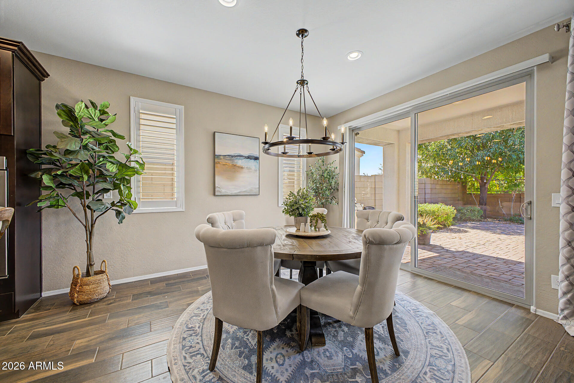 22503 E CALLE DE FLORES --