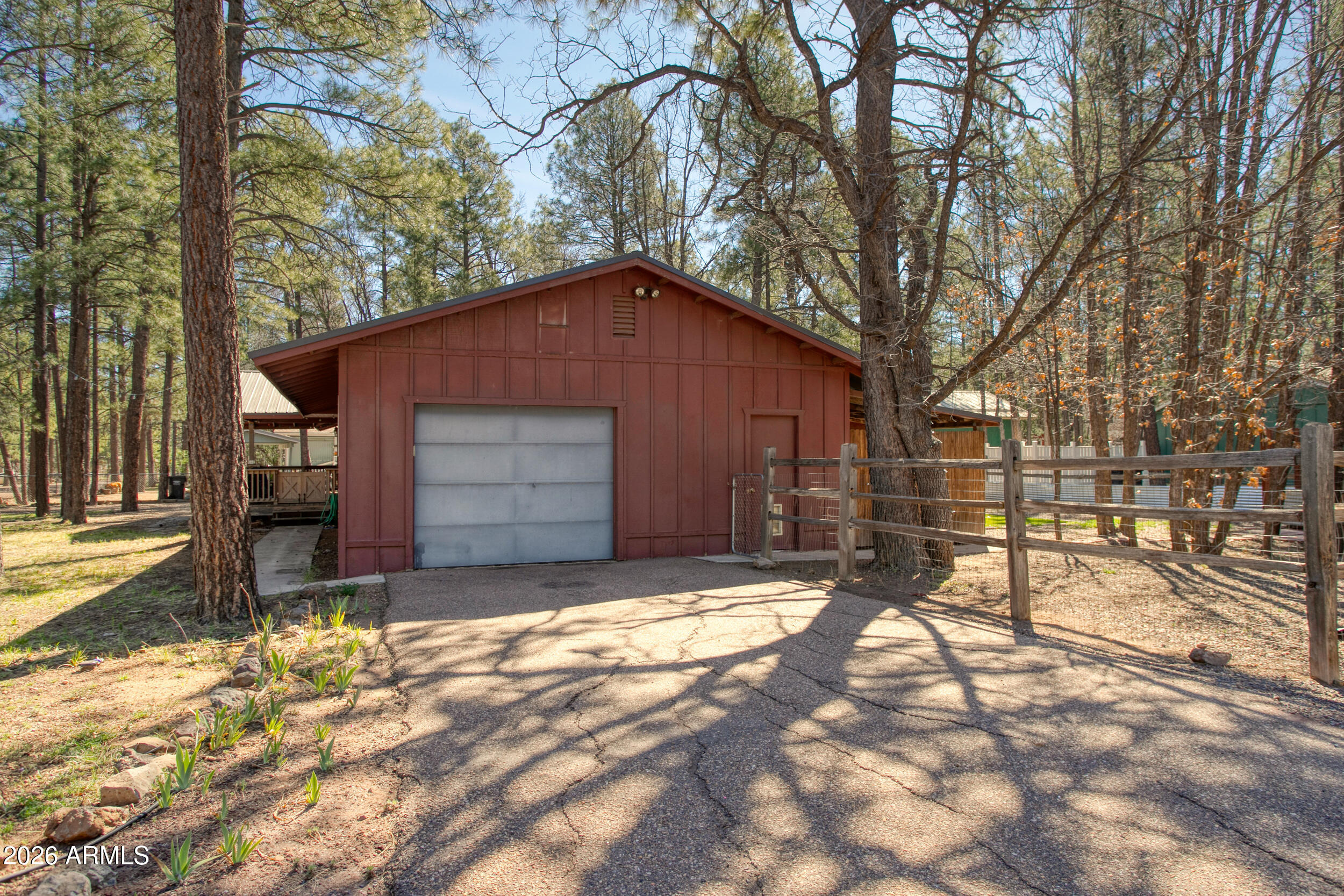 2957 AUTUMN Drive