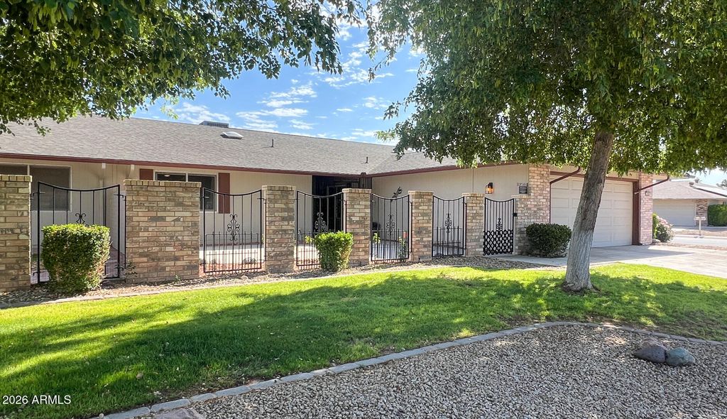 Photo of 12902 W Castle Rock Drive, Sun City West, AZ 85375 (MLS # 7027348)