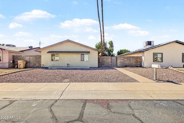 14834 N 54TH AVE, GLENDALE, AZ 85306 - Image 40bbe4c6cd454eeb3bfe4ff6ea76aa0f/2985003484