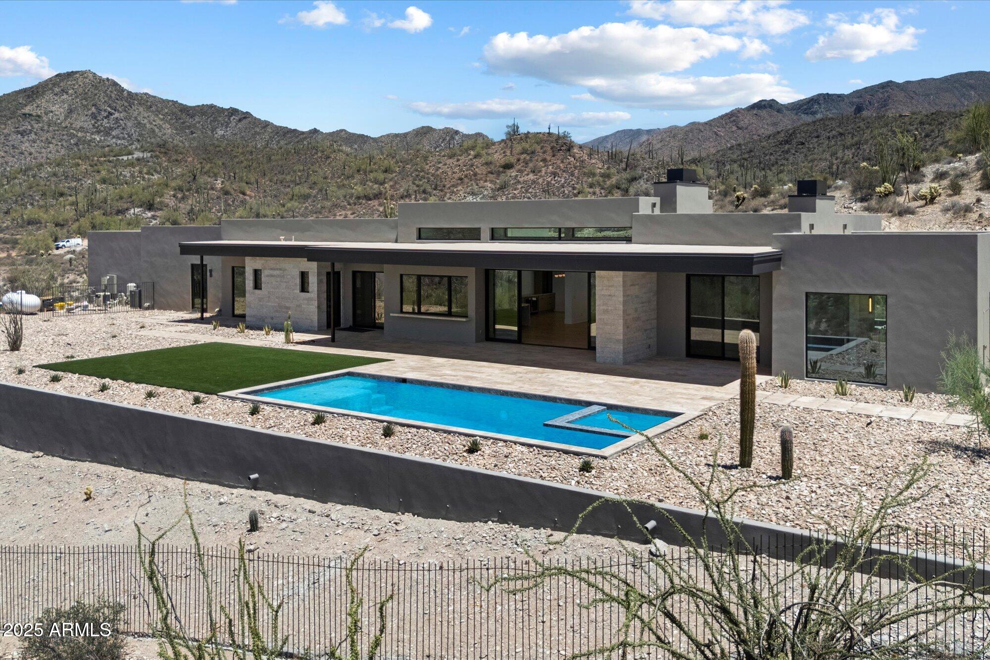42418 N SIERRA VISTA 1 Drive