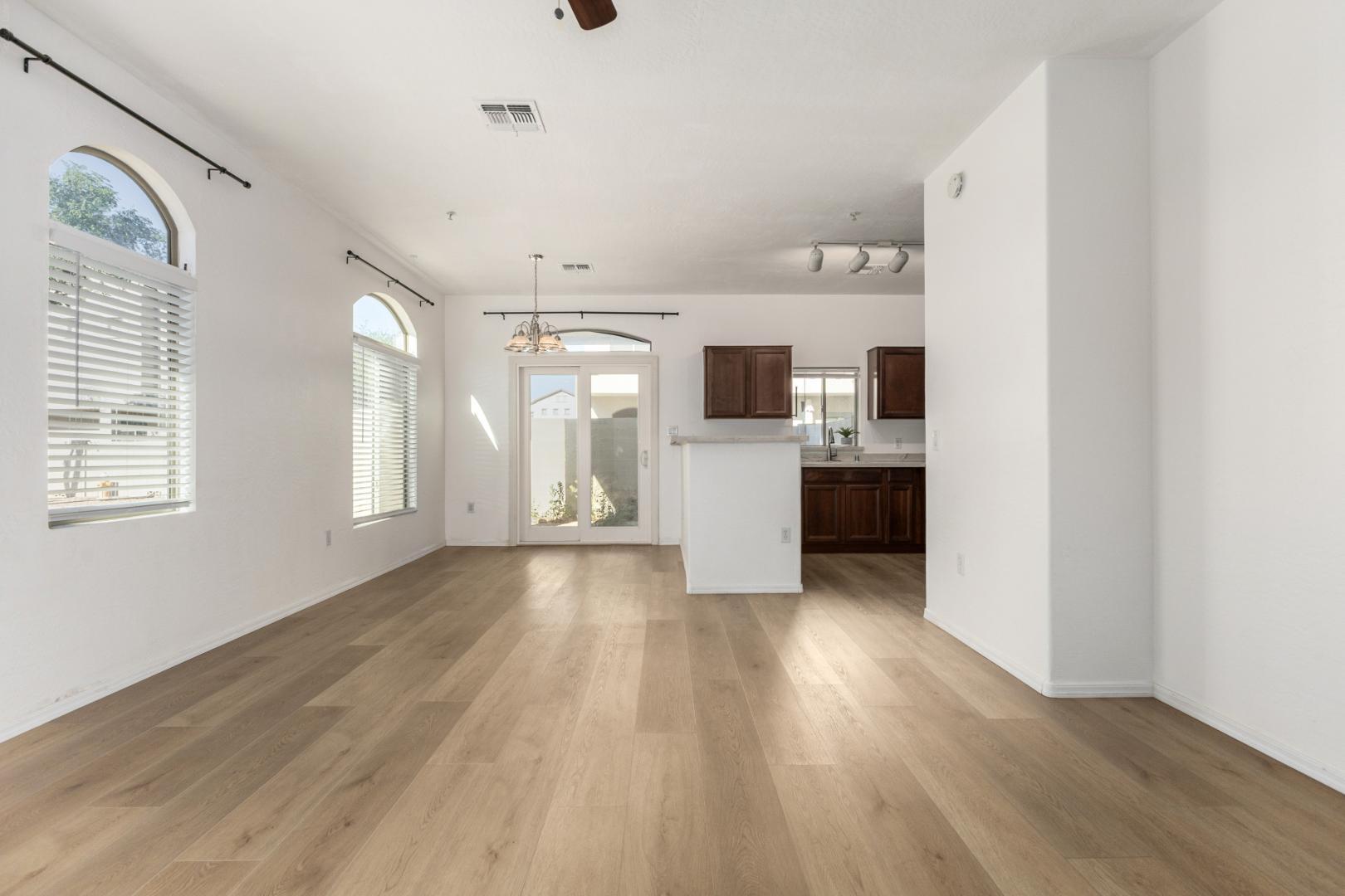 2150 E Bell Road Unit 1088