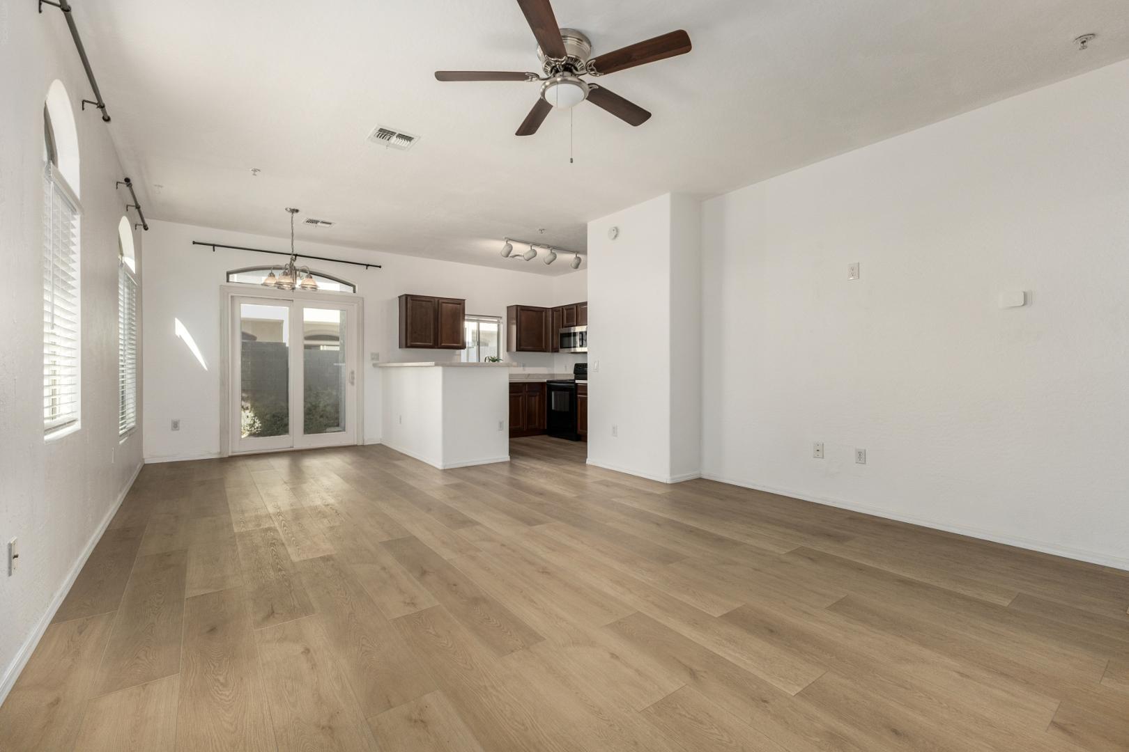 2150 E Bell Road Unit 1088