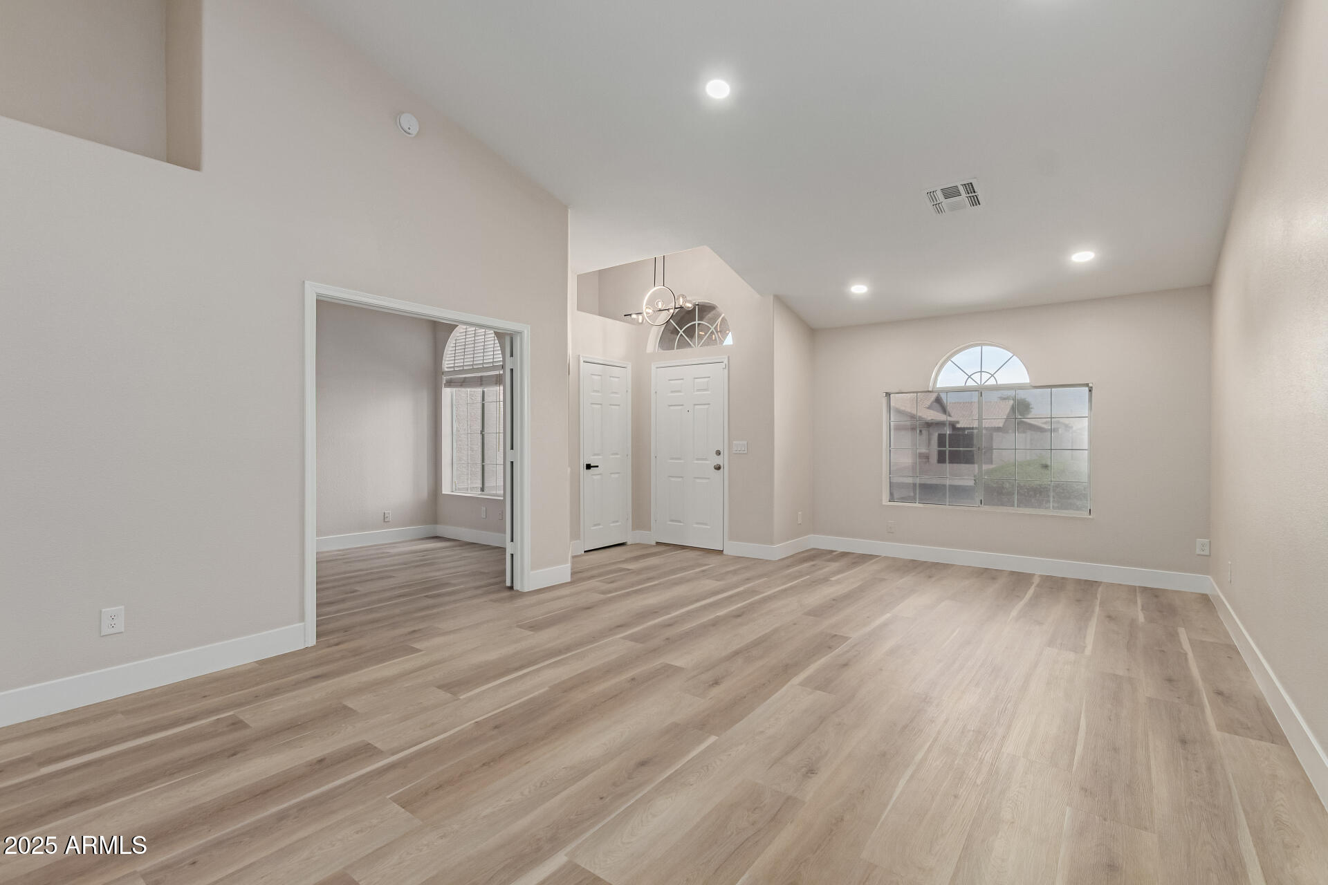 2189 E RANCH Court