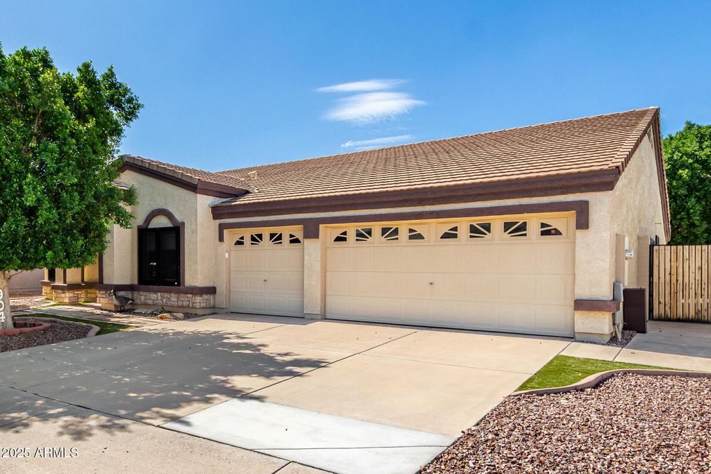 Photo of 904 S 105th Street, Mesa, AZ 85208 (MLS # 6934262)