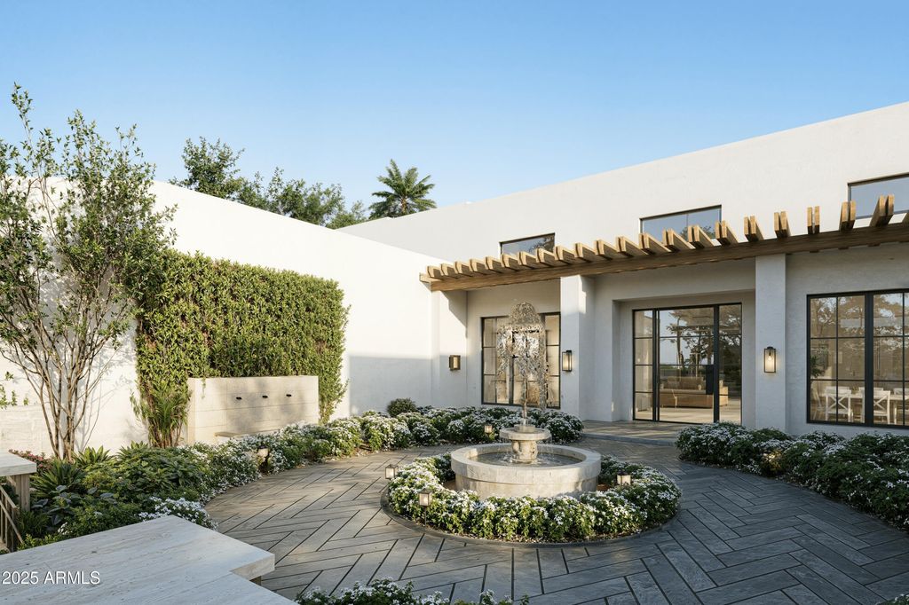 Photo of 7641 E Wood Drive, Scottsdale, AZ 85260 (MLS # 6958829)