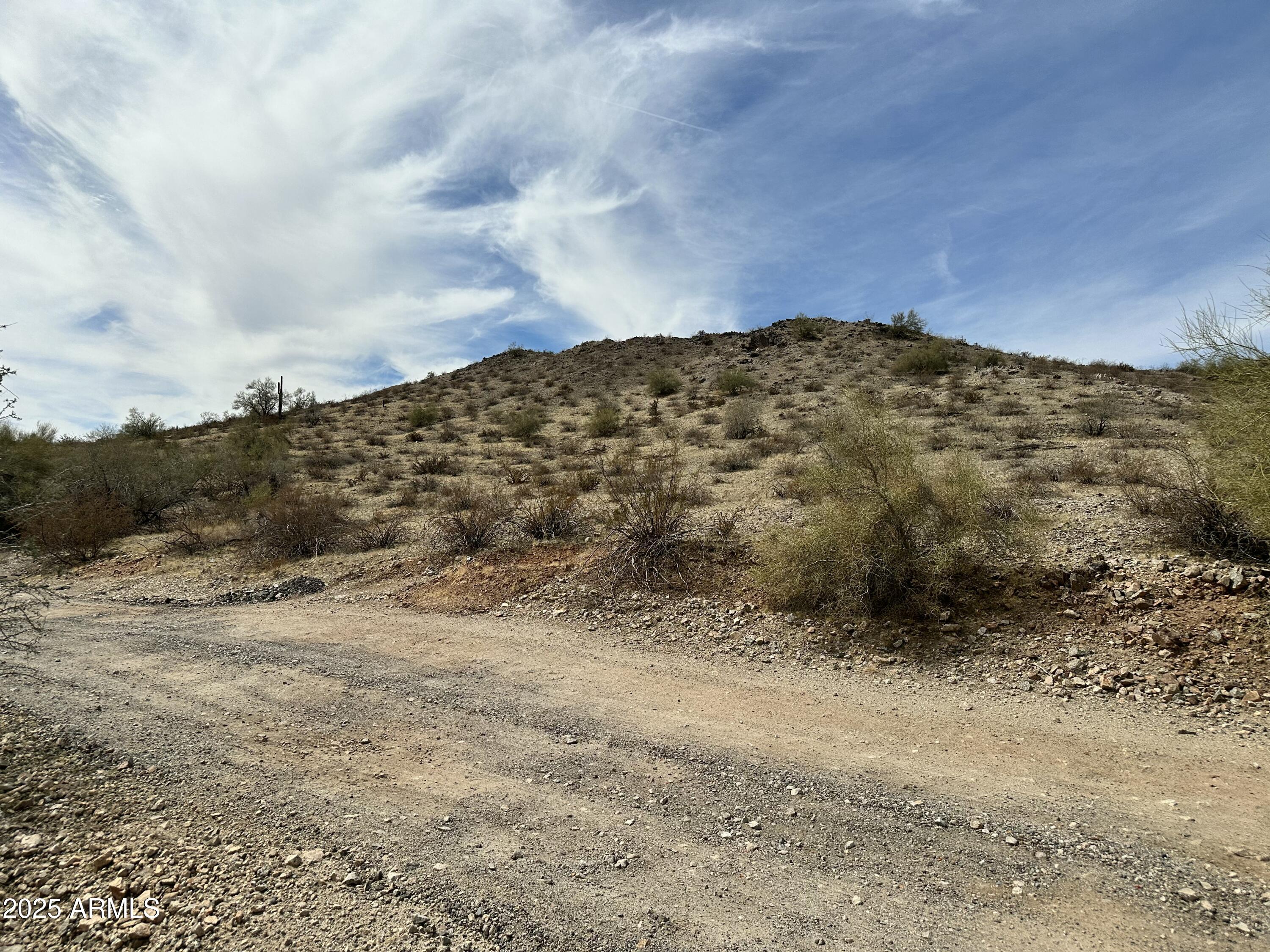 Goodyear - Land