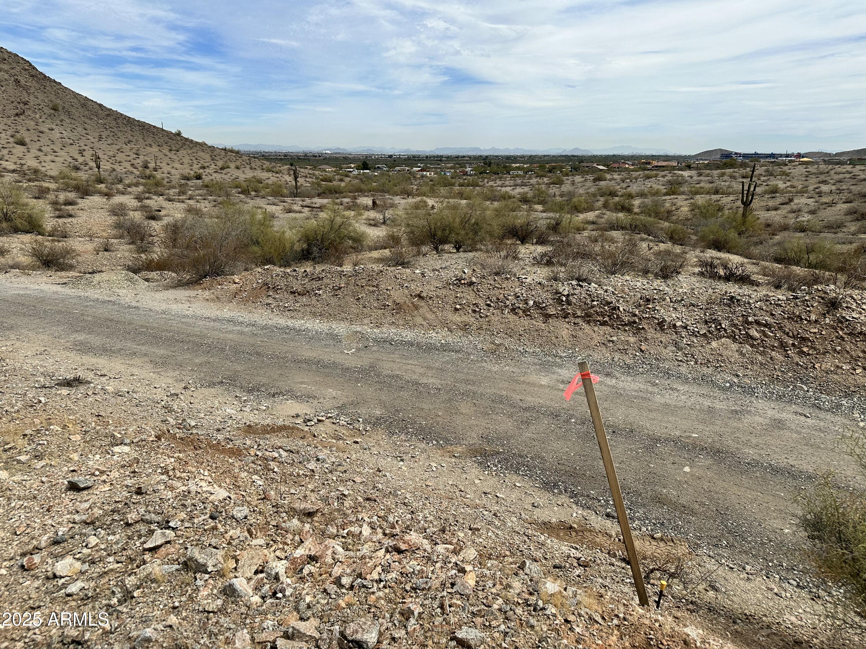 Goodyear - Land