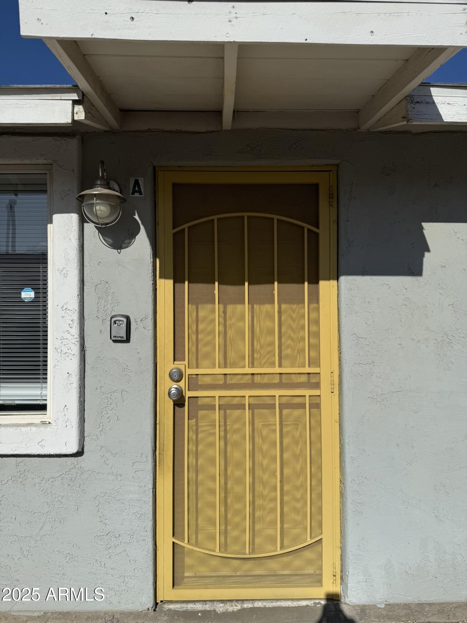 2617 W AUGUSTA Avenue