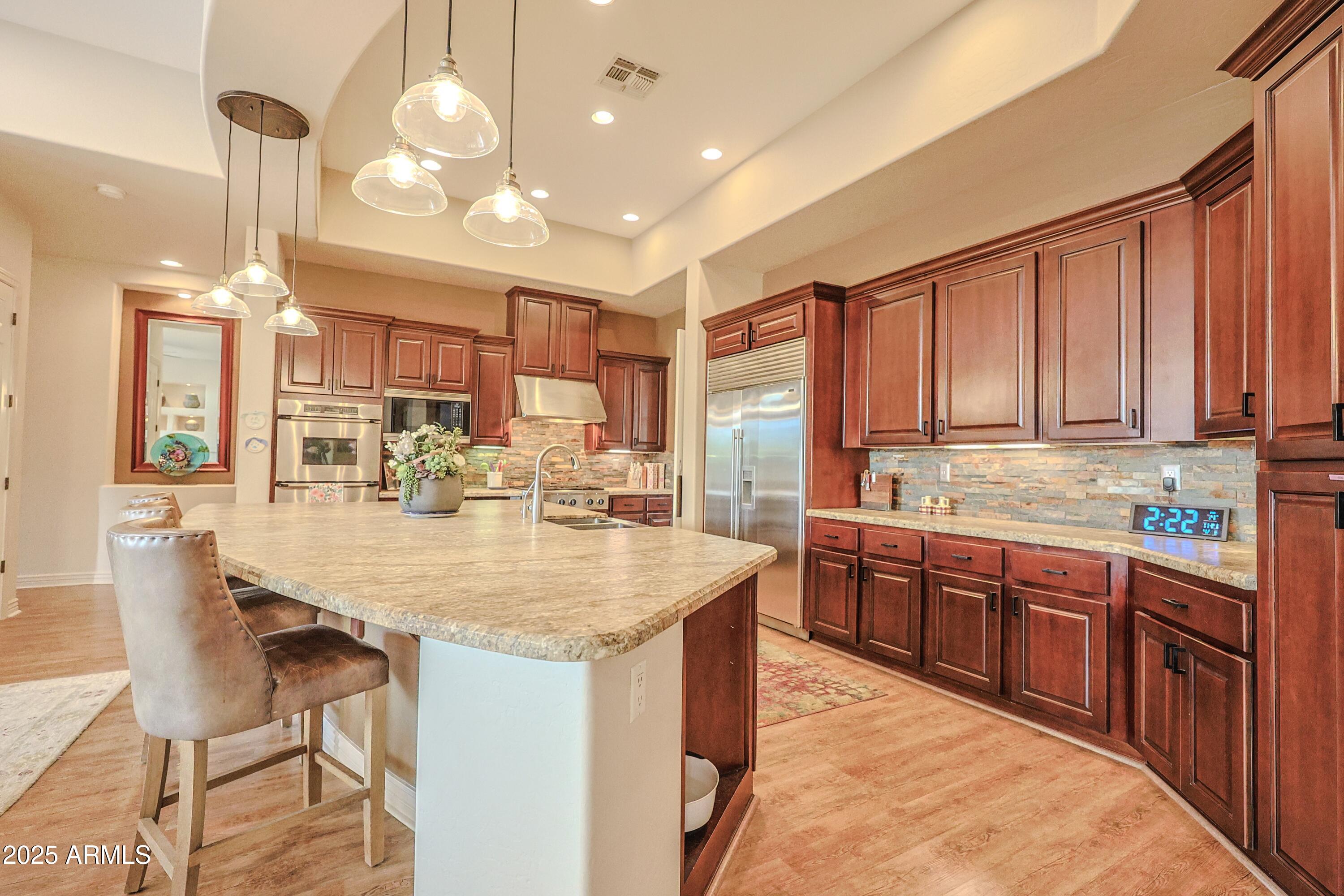 42405 N HARBOUR TOWN Court