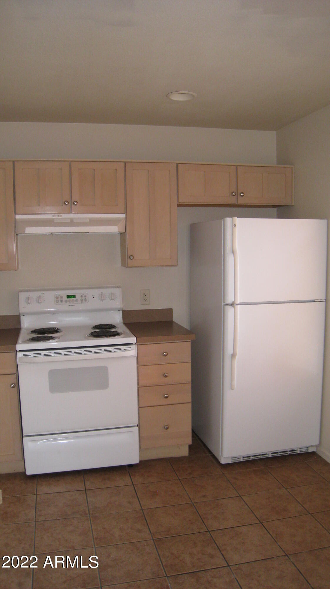 OCOTILLO COURT - Residential Lease