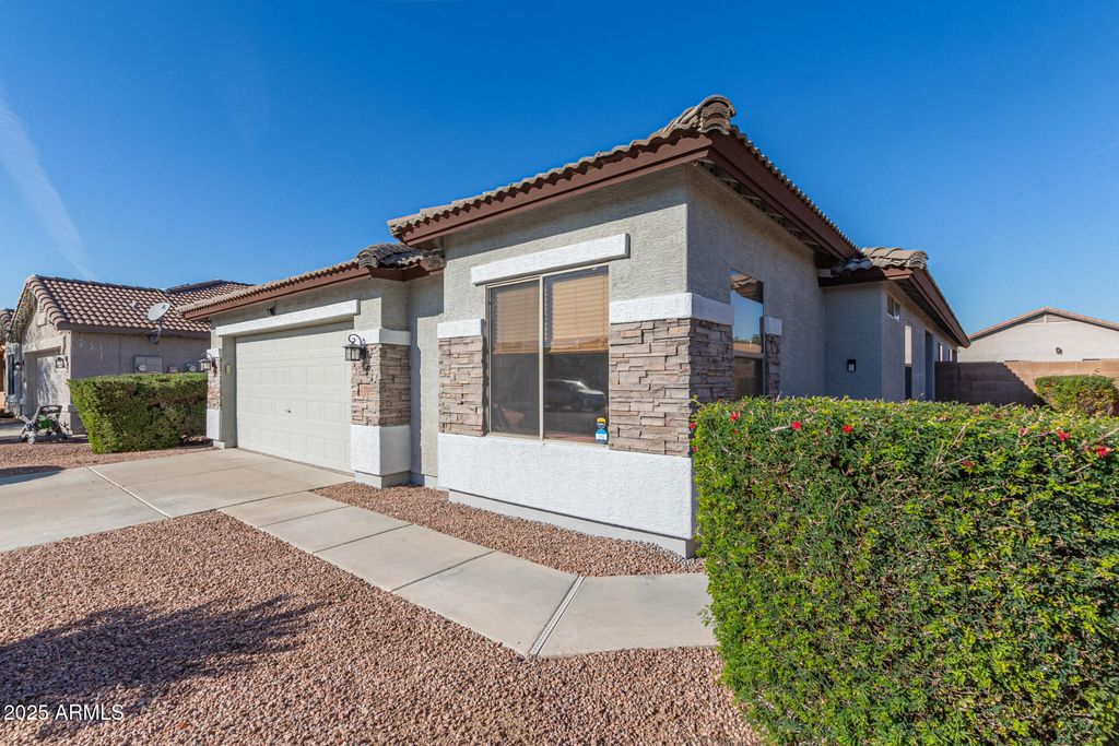 Photo of 12510 W Jackson Street, Avondale, AZ 85323 (MLS # 6957890)