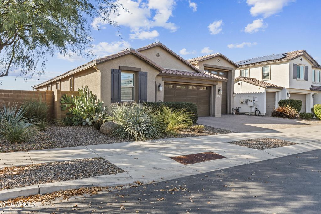 Photo of 21822 S 228th Place, Queen Creek, AZ 85142 (MLS # 6980849)