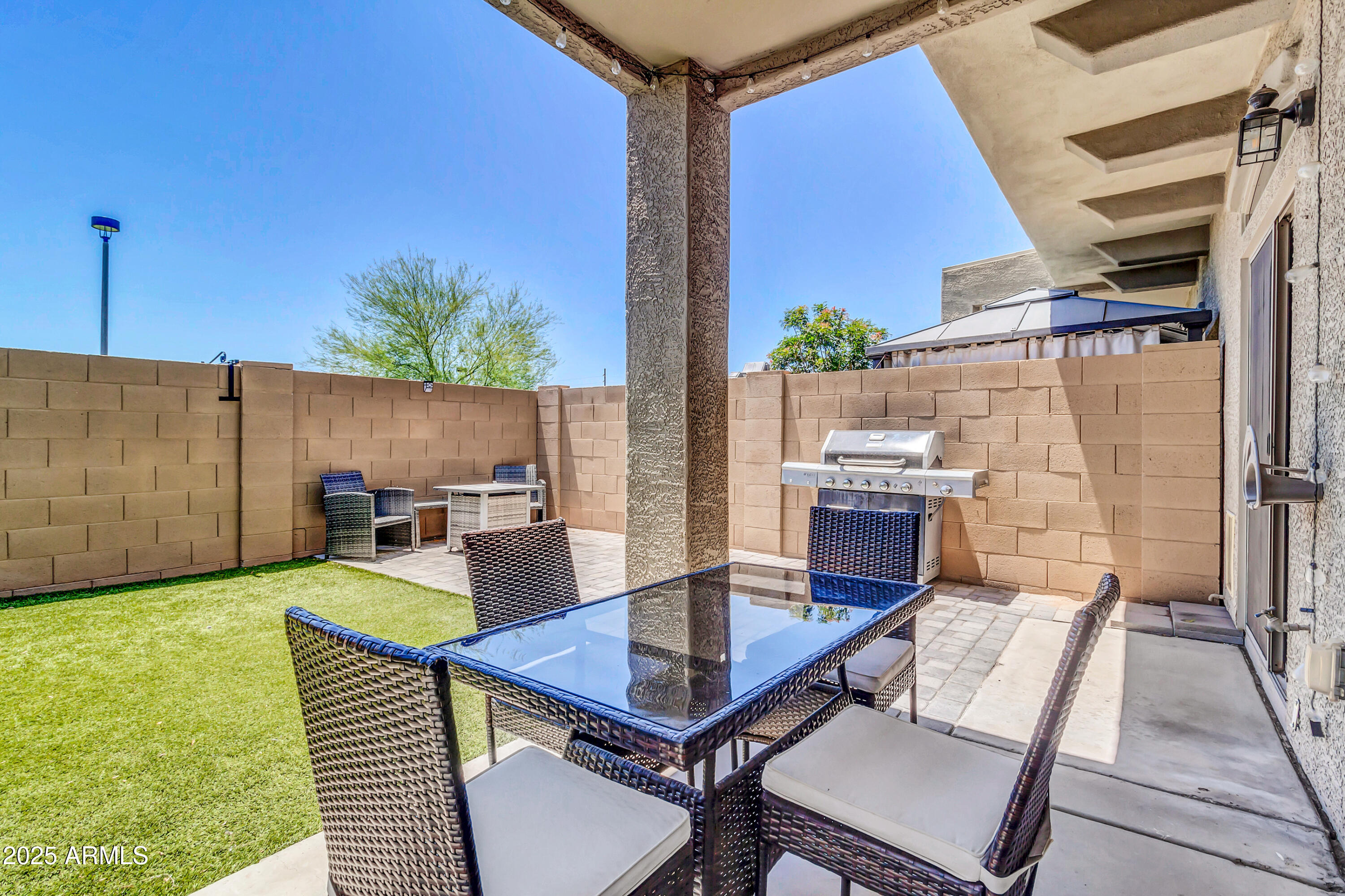 1350 S Greenfield Road 1166