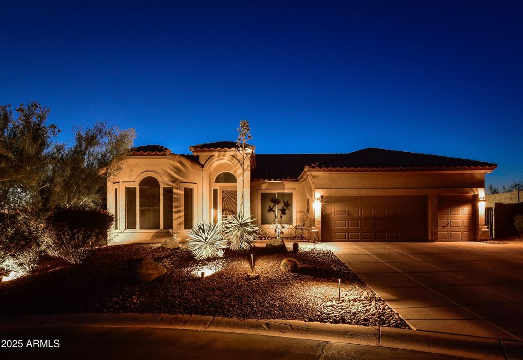 Photo of 3060 N Ridgecrest #200, Mesa, AZ 85207 (MLS # 6931682)