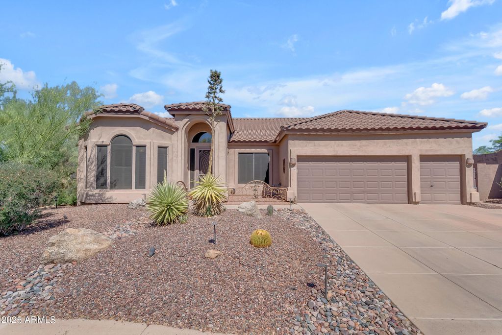 Photo of 3060 N Ridgecrest #200, Mesa, AZ 85207 (MLS # 6931682)