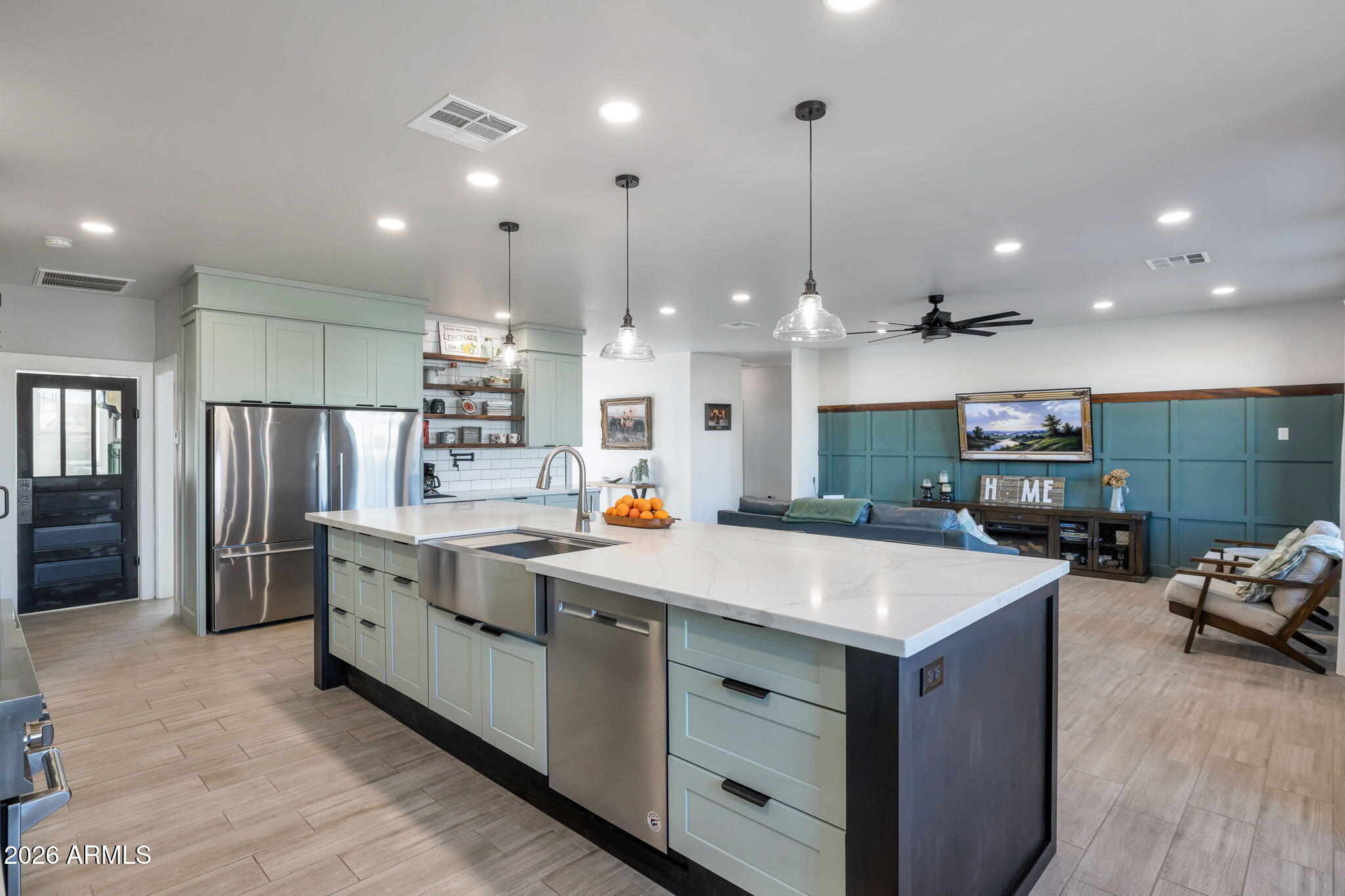 11224 W TETHER Trail W