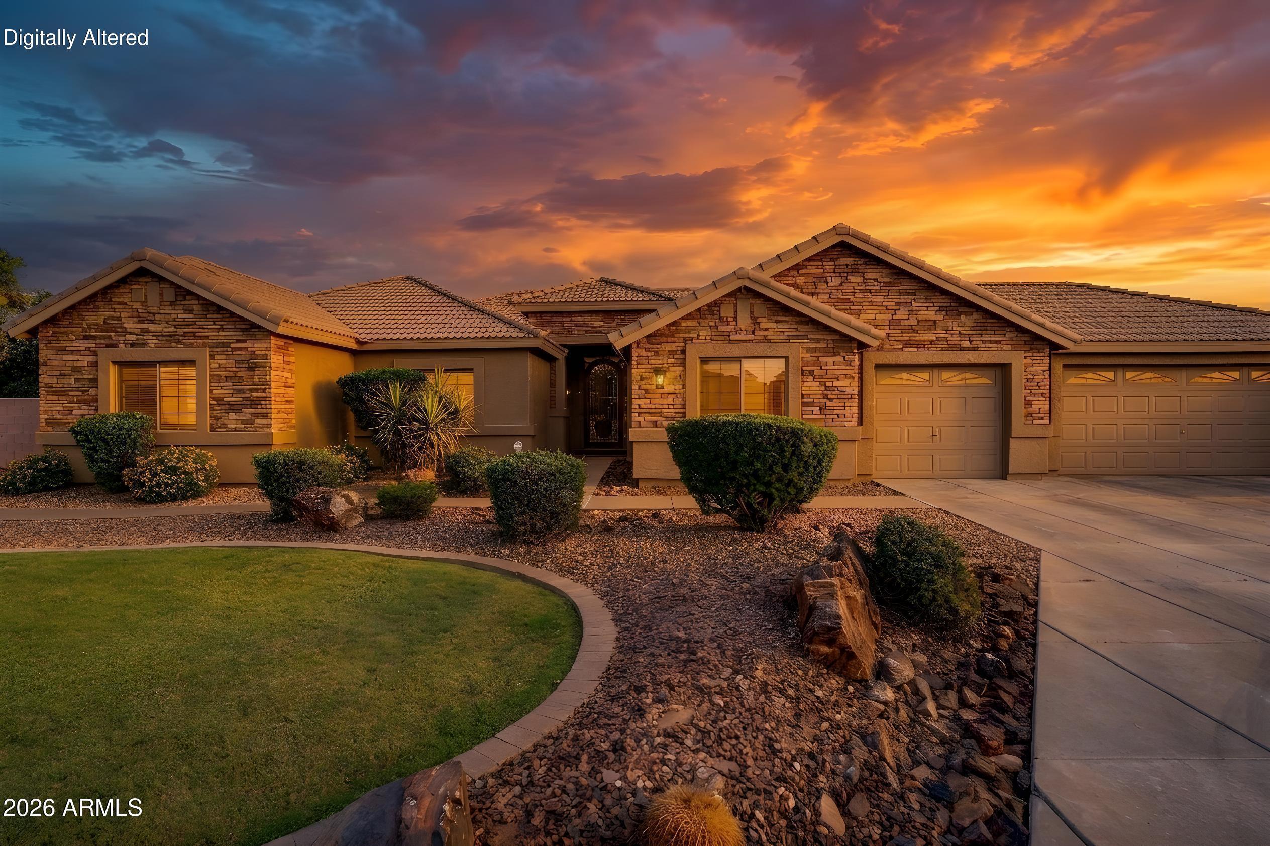 4335 E FOX Circle