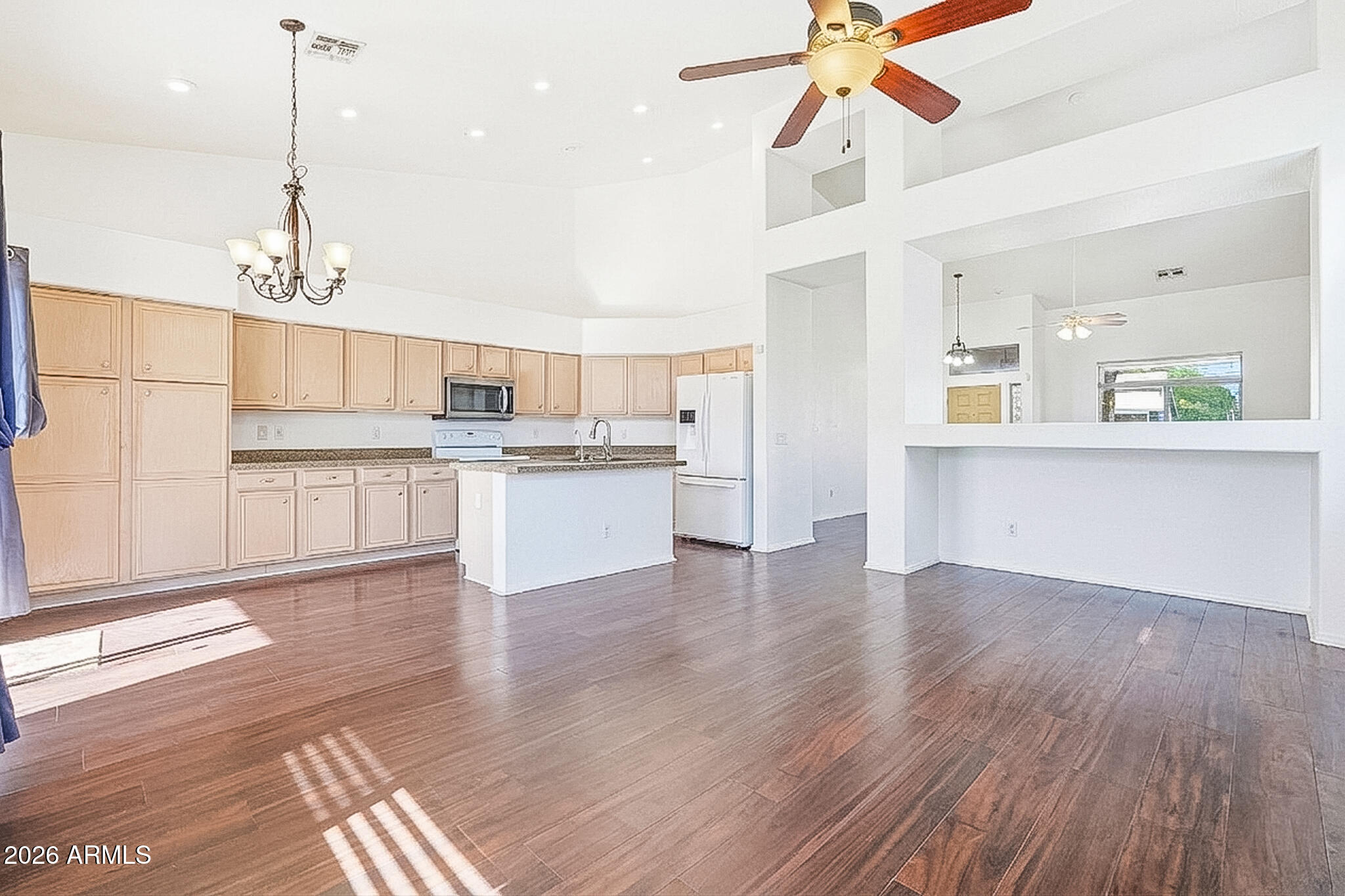 1561 E BLACK DIAMOND Drive